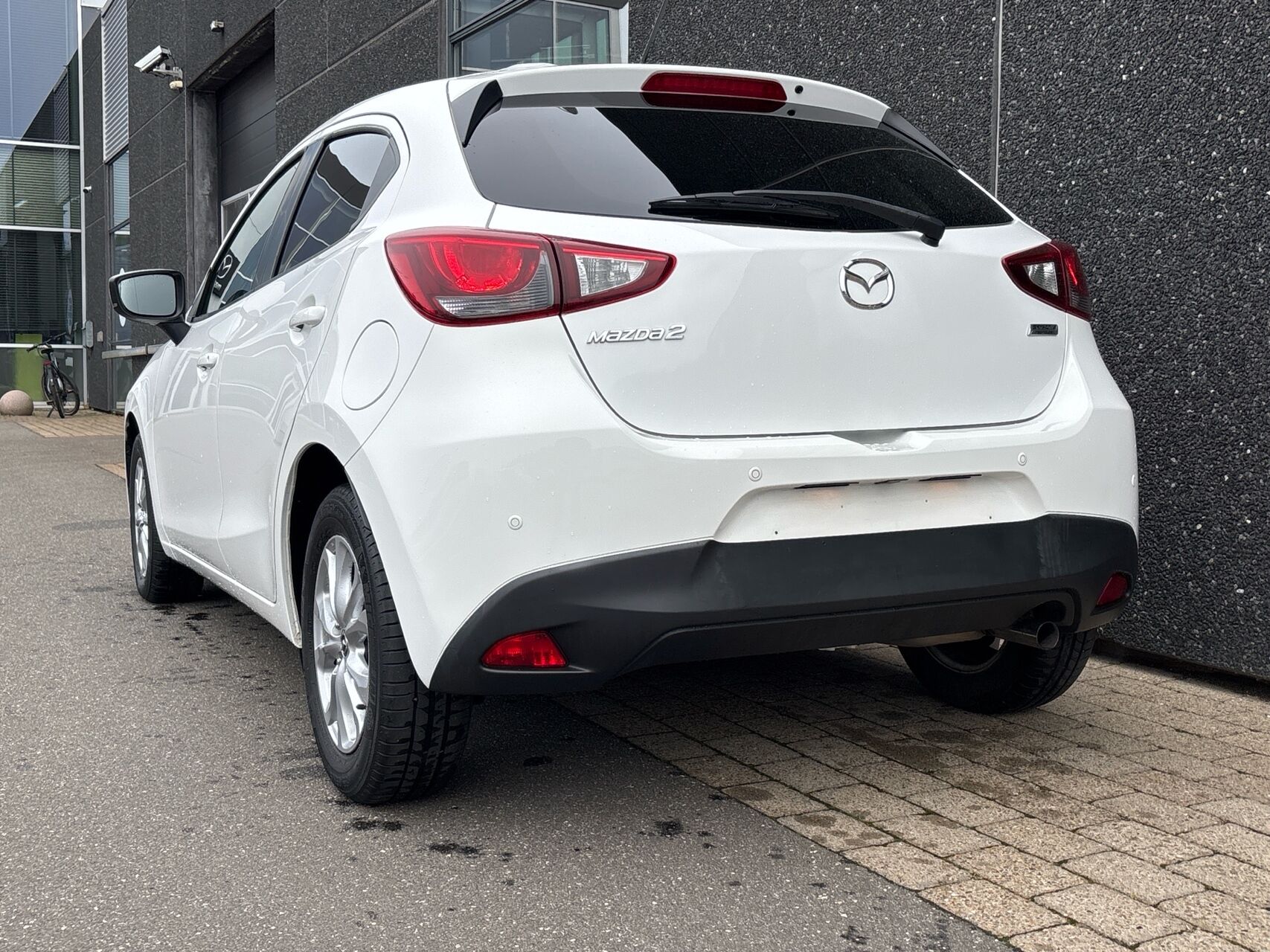 Billede af Mazda 2 1,5 Skyactiv-G Niseko 90HK 5d