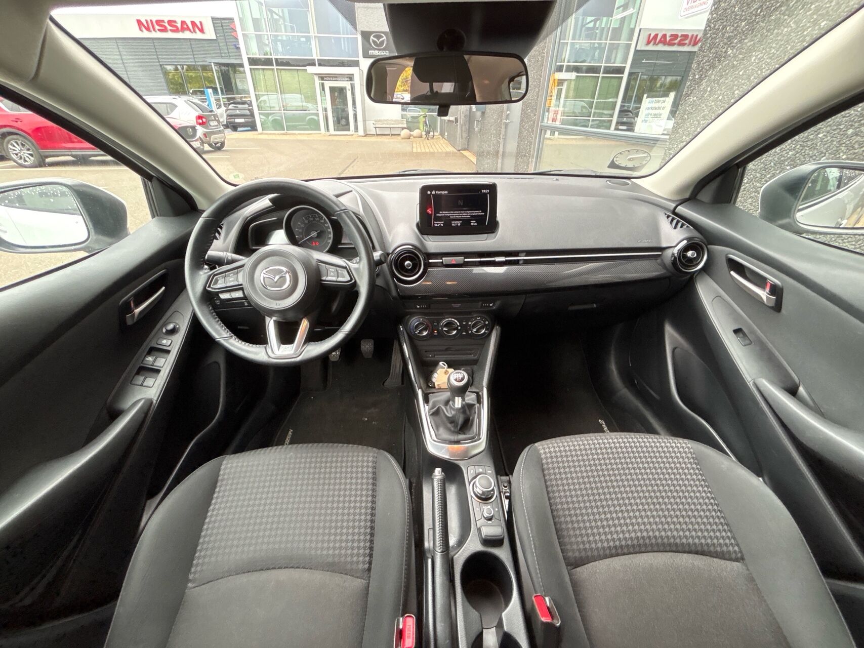 Billede af Mazda 2 1,5 Skyactiv-G Niseko 90HK 5d
