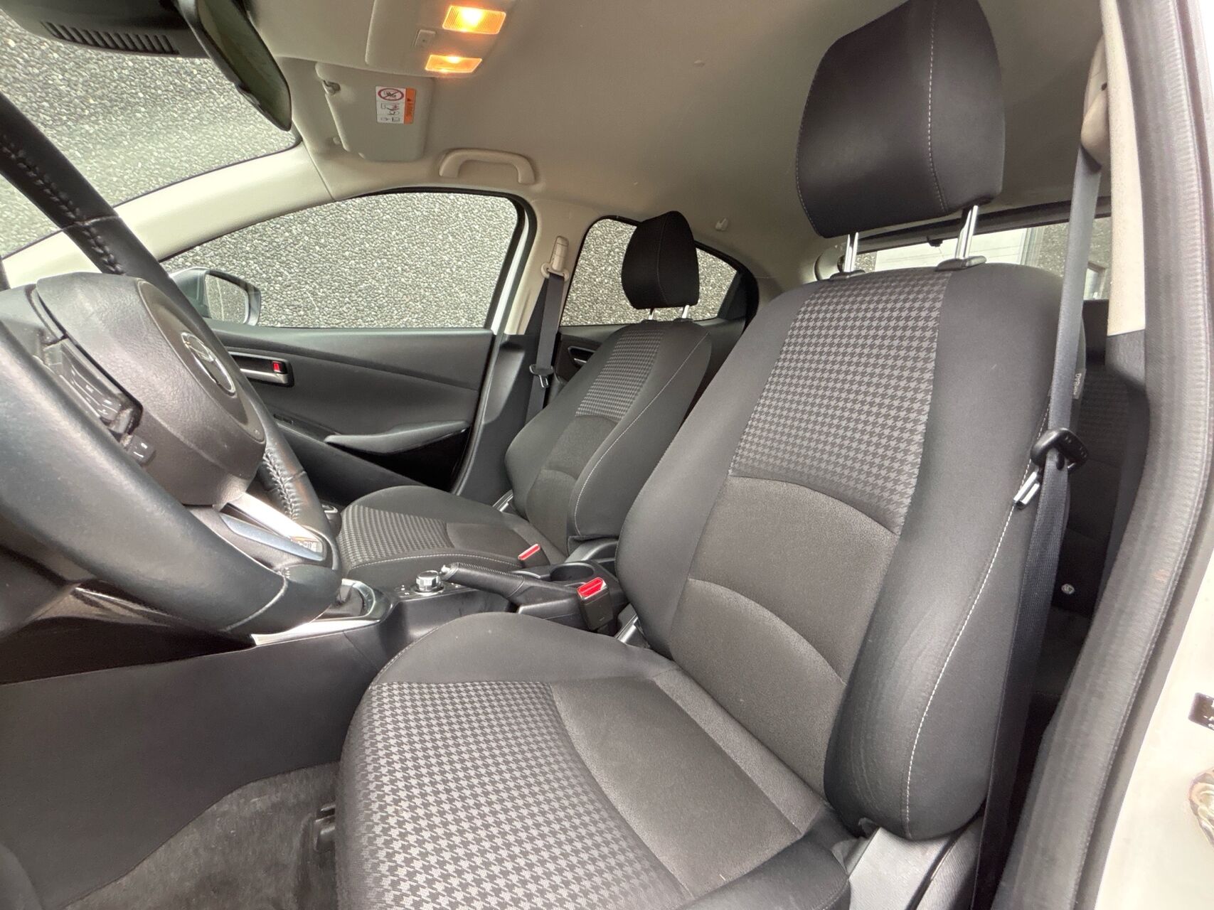 Billede af Mazda 2 1,5 Skyactiv-G Niseko 90HK 5d
