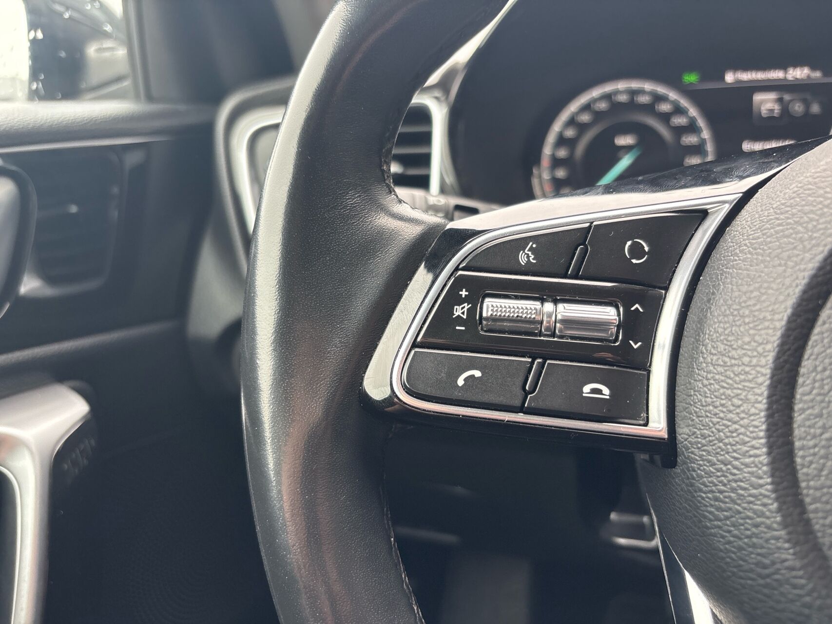 Billede af Kia Ceed SW 1,6 GDI PHEV  Plugin-hybrid Intro DCT 141HK Stc 6g Aut.