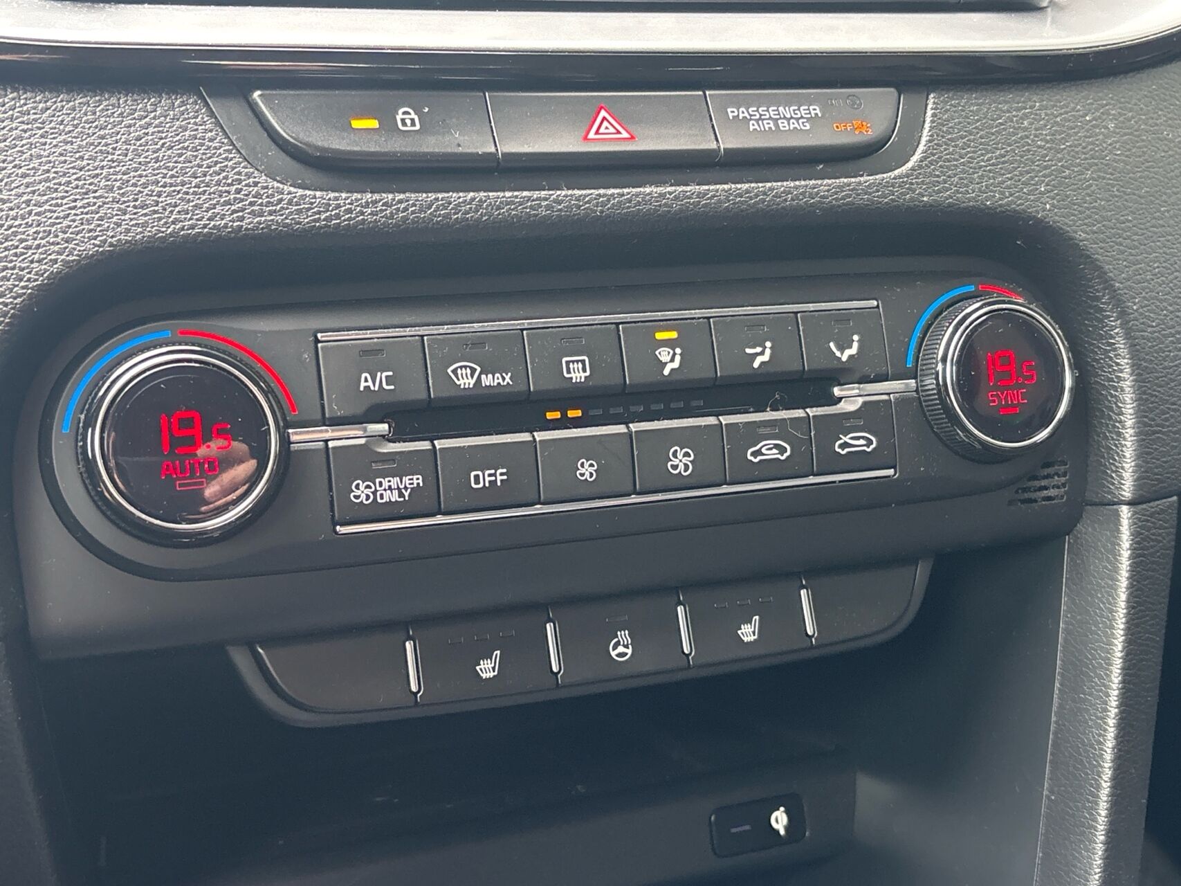 Billede af Kia Ceed SW 1,6 GDI PHEV  Plugin-hybrid Intro DCT 141HK Stc 6g Aut.