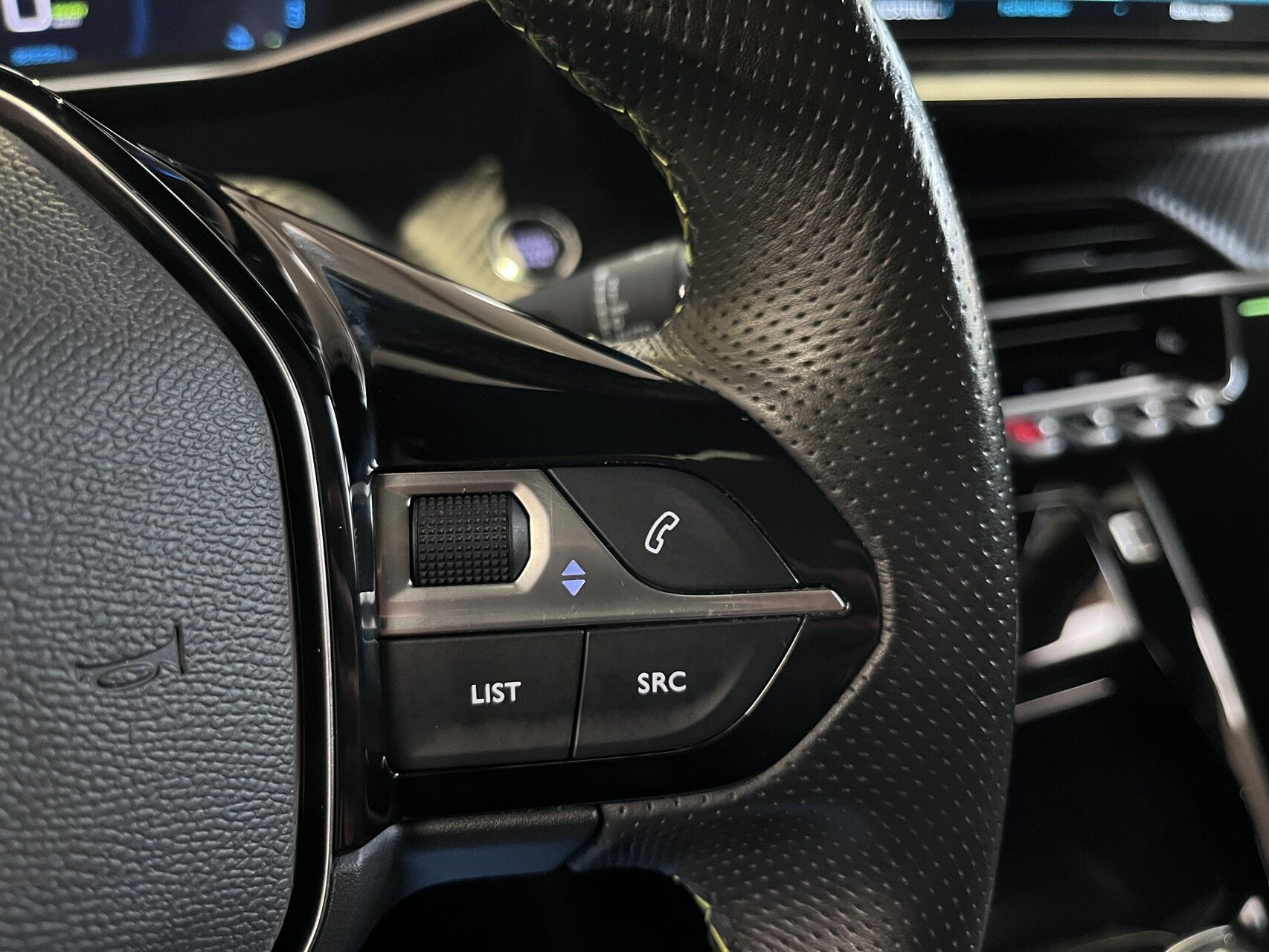 Billede af Peugeot e-2008 EL GT 136HK 5d Aut.