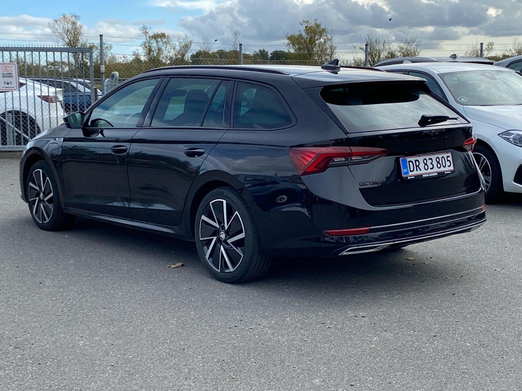 Billede af Skoda Octavia Combi 1,4 TSI  Plugin-hybrid iV Sportline DSG 204HK Stc 6g Aut.
