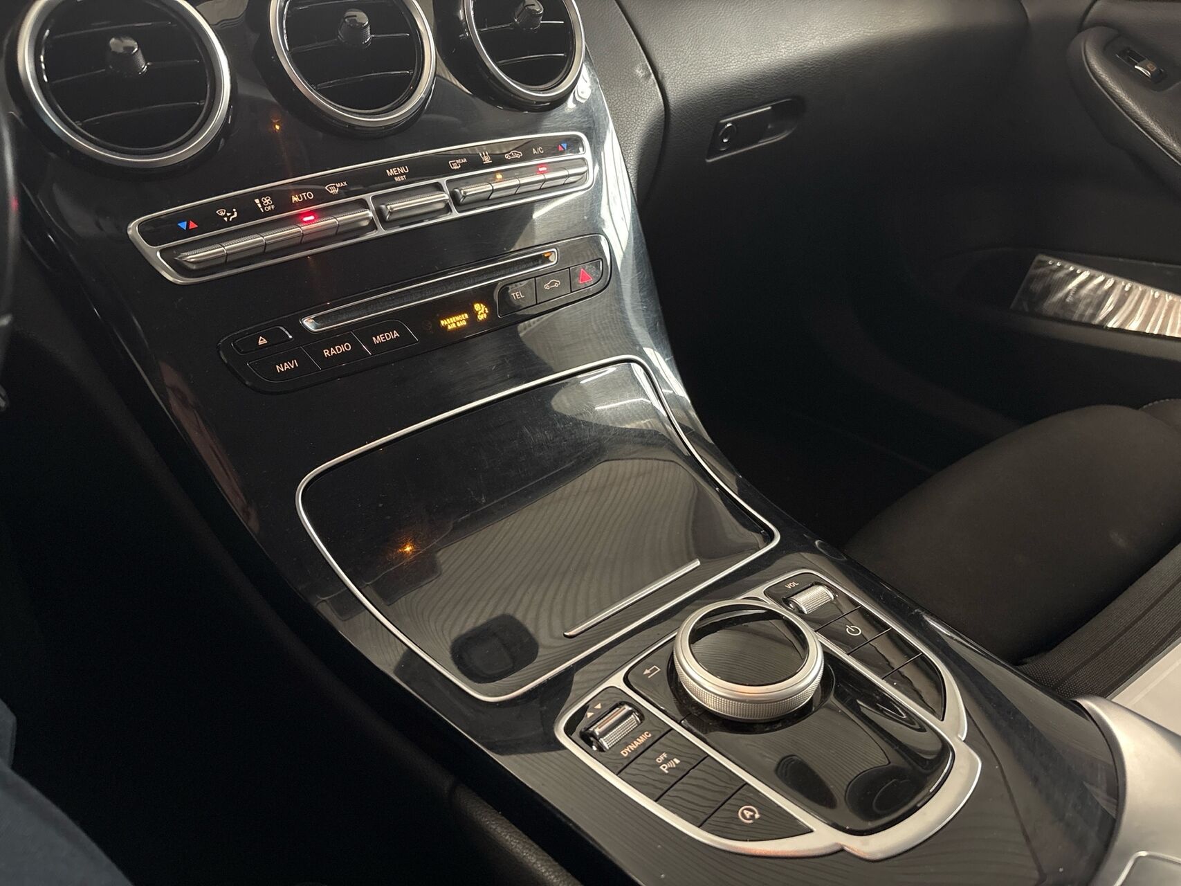 Billede af Mercedes-Benz C220 d T 2,1 Bluetec Progressive 7G-Tronic Plus 170HK Stc Aut.