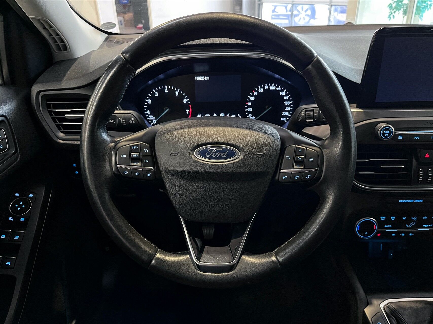 Billede af Ford Focus 1,0 EcoBoost Titanium Business 125HK 5d 6g