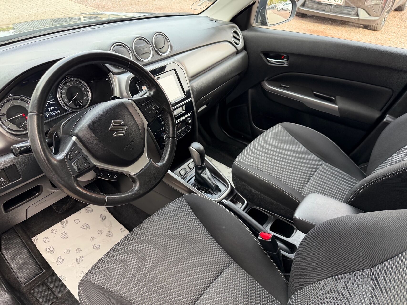 Billede af Suzuki Vitara 1,4 Boosterjet Active 140HK 5d 6g Aut.