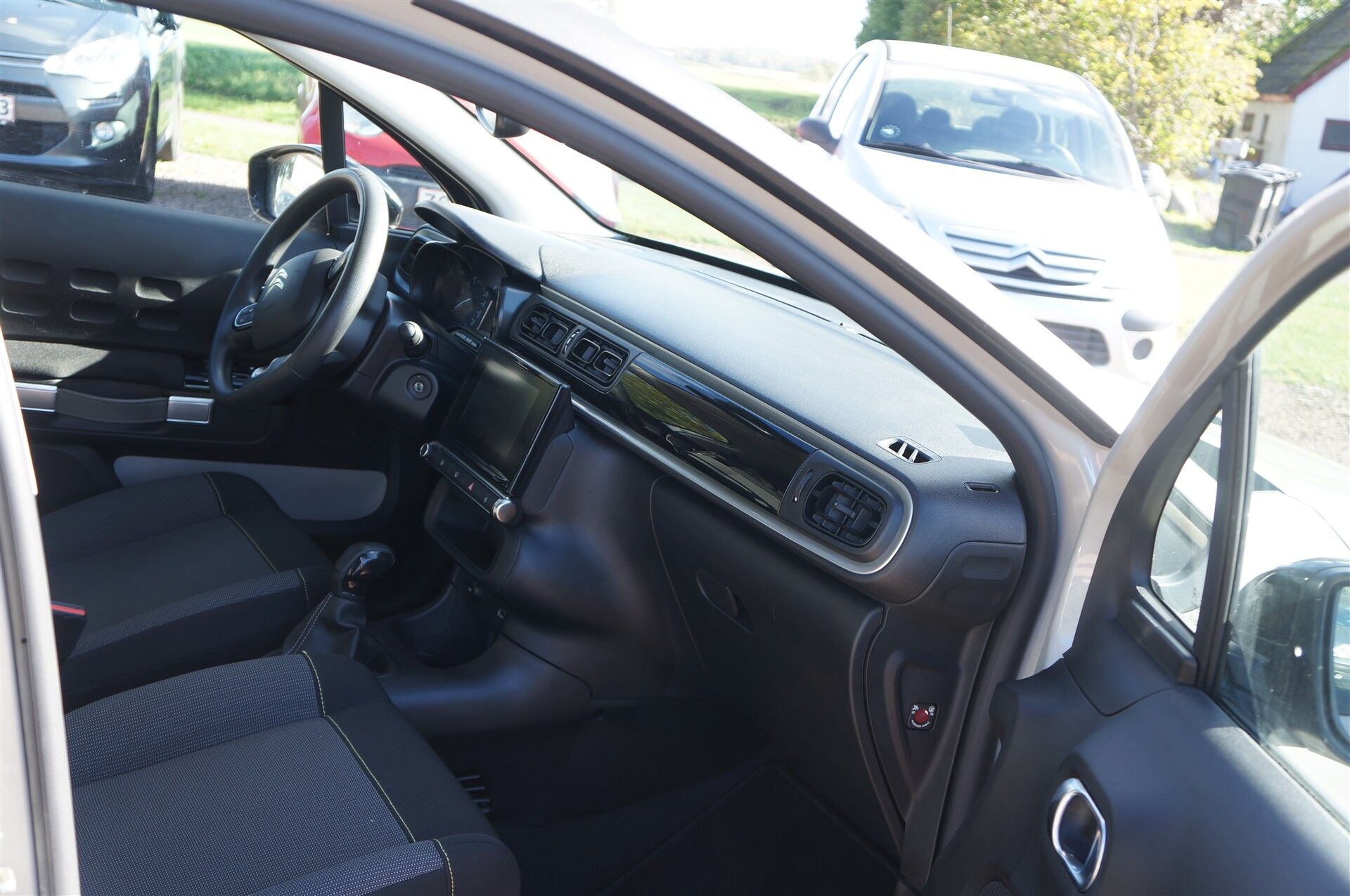 Billede af Citroën C3 1,2 PureTech Shine 83HK 5d