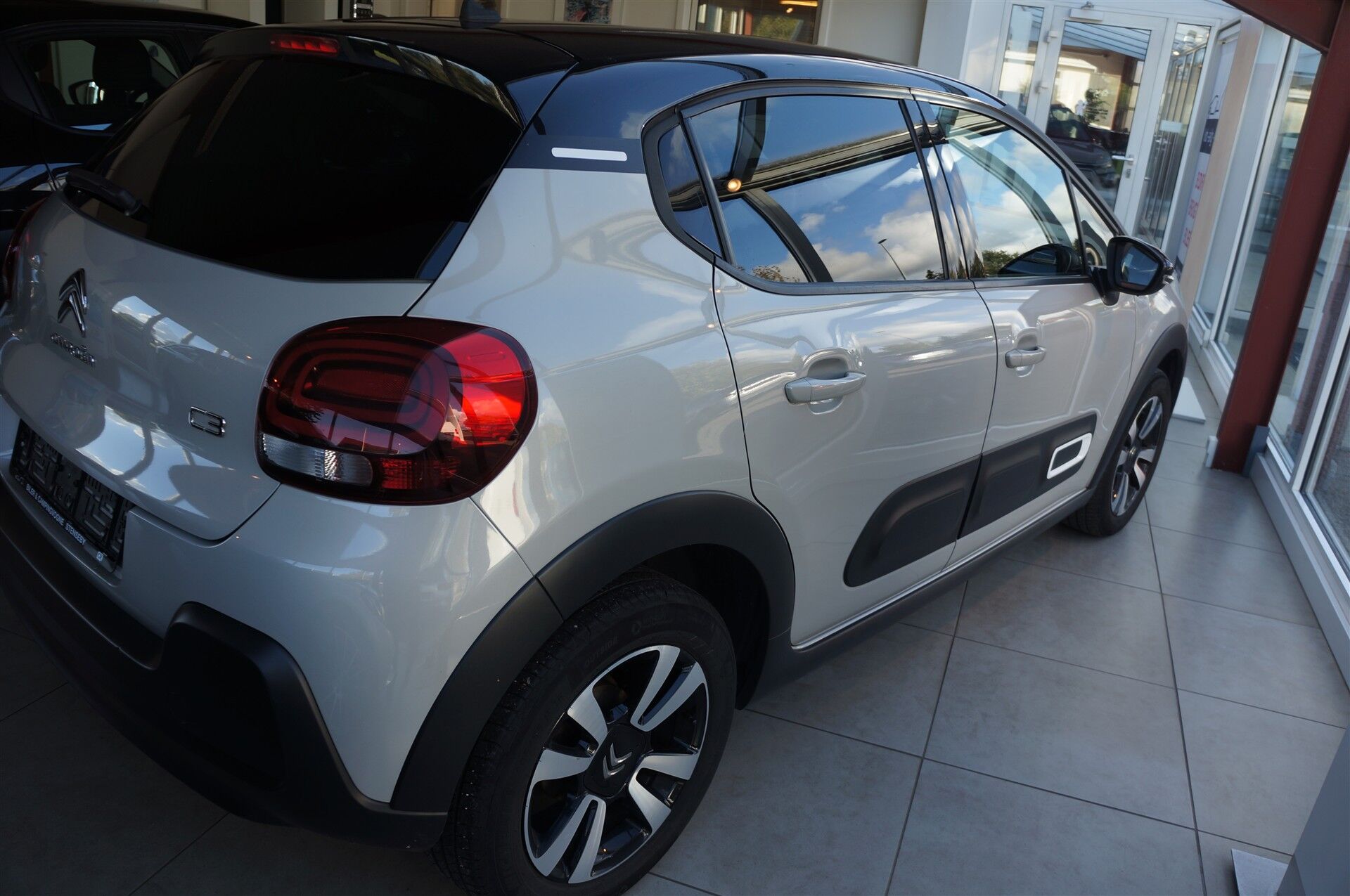 Billede af Citroën C3 1,2 PureTech Triumph 83HK 5d