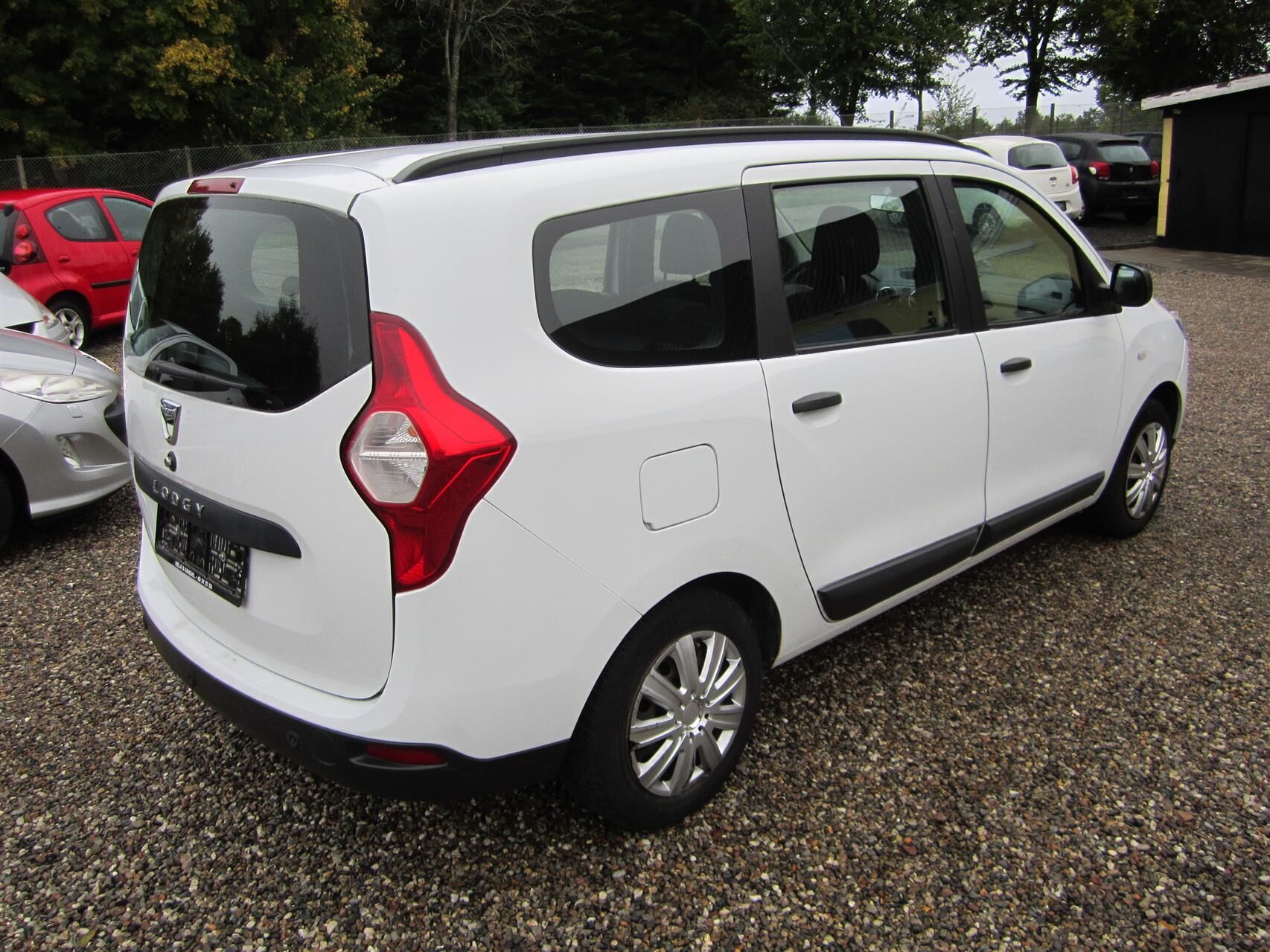 Billede af Dacia Lodgy 1,6 16V Family Edition Start/Stop 102HK