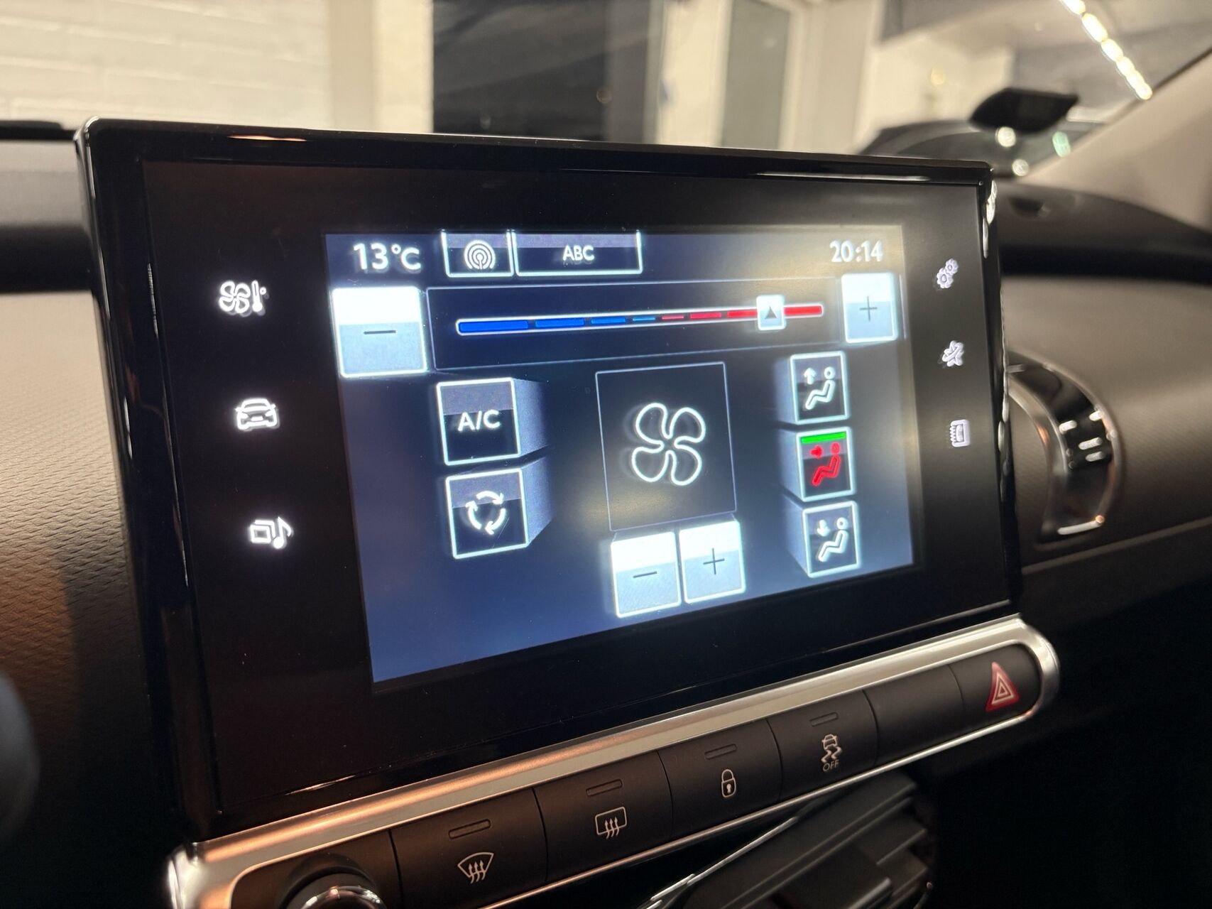Billede af Citroën C4 Cactus 1,6 Blue HDi Feel start/stop 100HK 5d