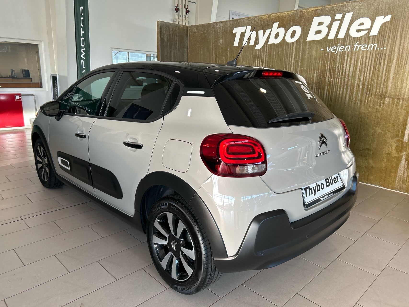 Billede af Citroën C3 1,2 PureTech Attraction 83HK 5d