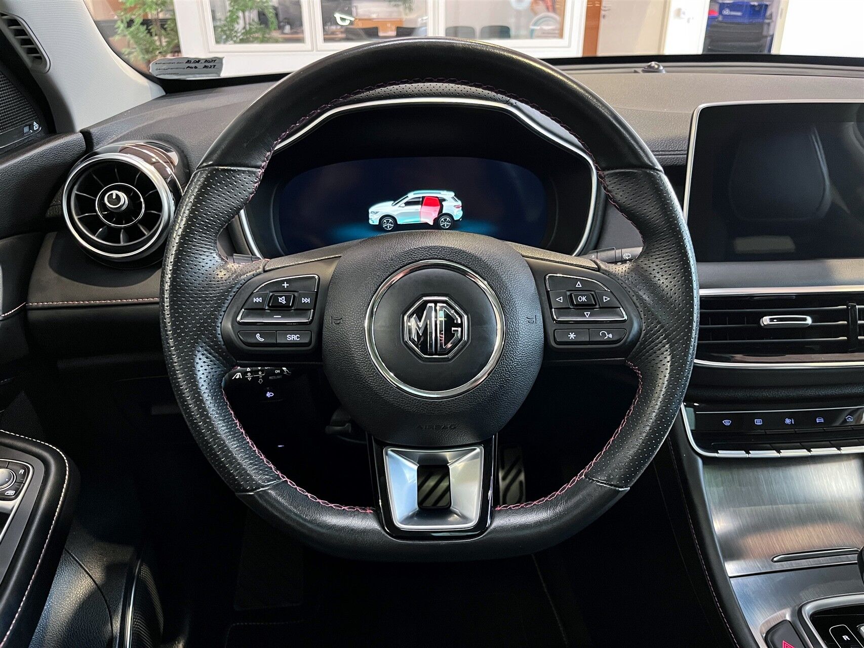 Billede af MG EHS 1,5 T GDI  Plugin-hybrid Luxury 258HK 5d 10g Aut.