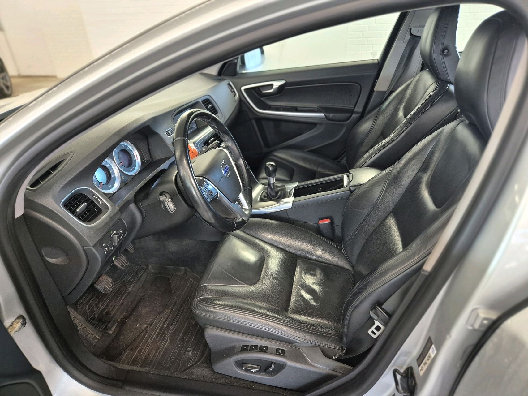 Billede af Volvo S60 1,6 T4 Summum 180HK 6g