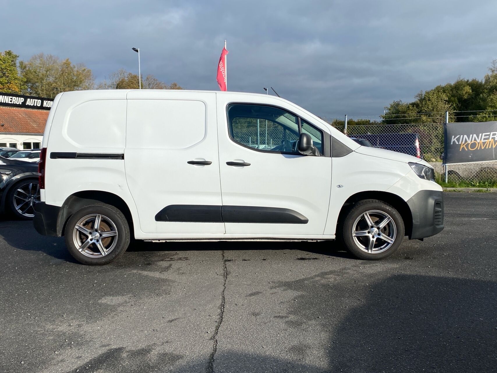 Billede af Peugeot Partner L1 V1 1,5 BlueHDi Plus 100HK Van