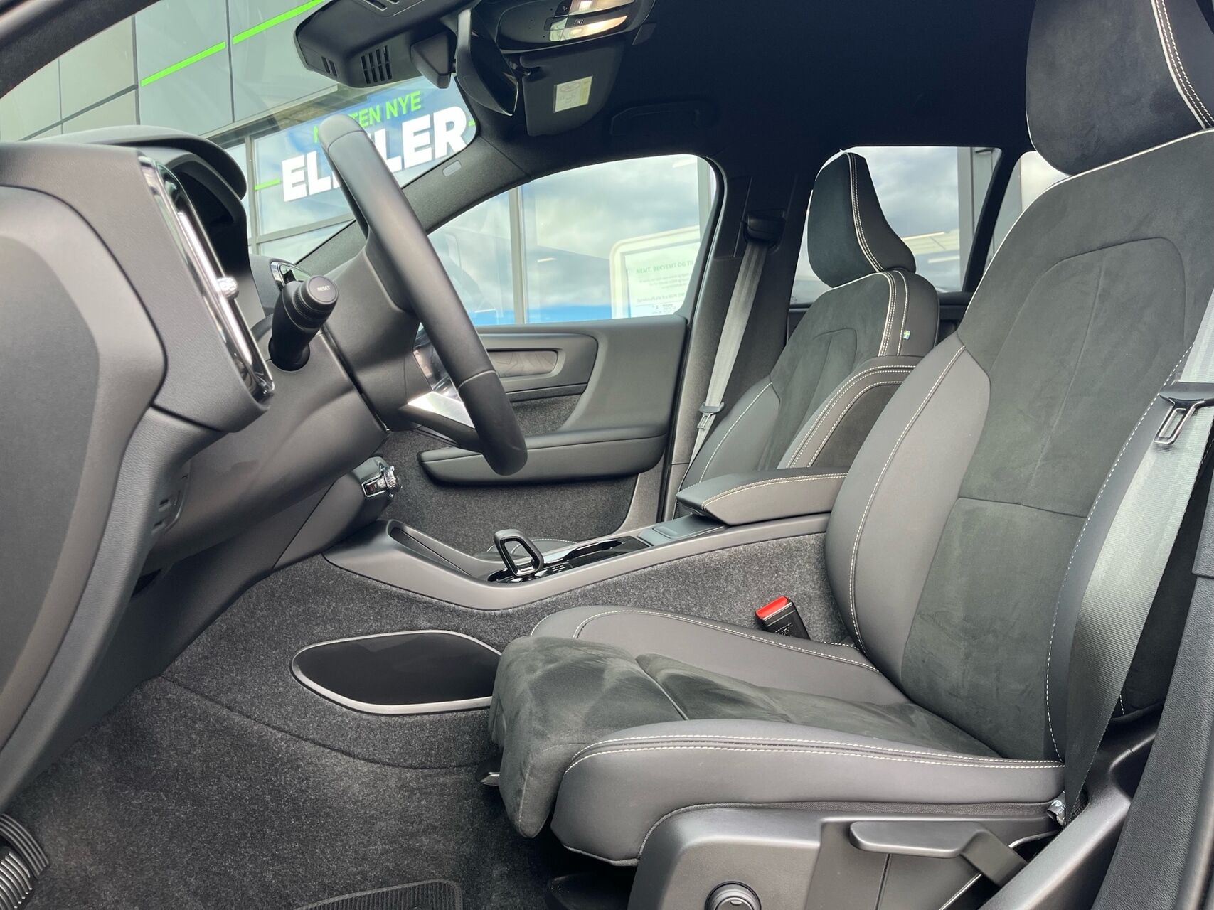 Billede af Volvo XC40 Recharge Extended Range Plus 252HK 5d Aut.