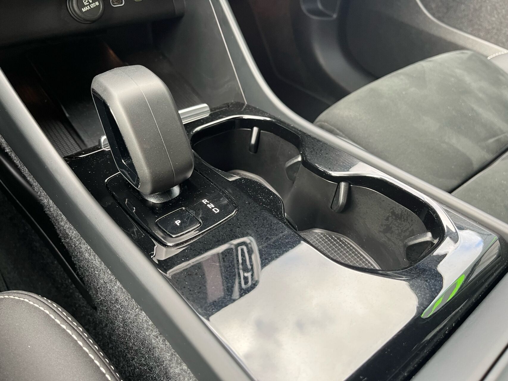 Billede af Volvo XC40 Recharge Extended Range Plus 252HK 5d Aut.