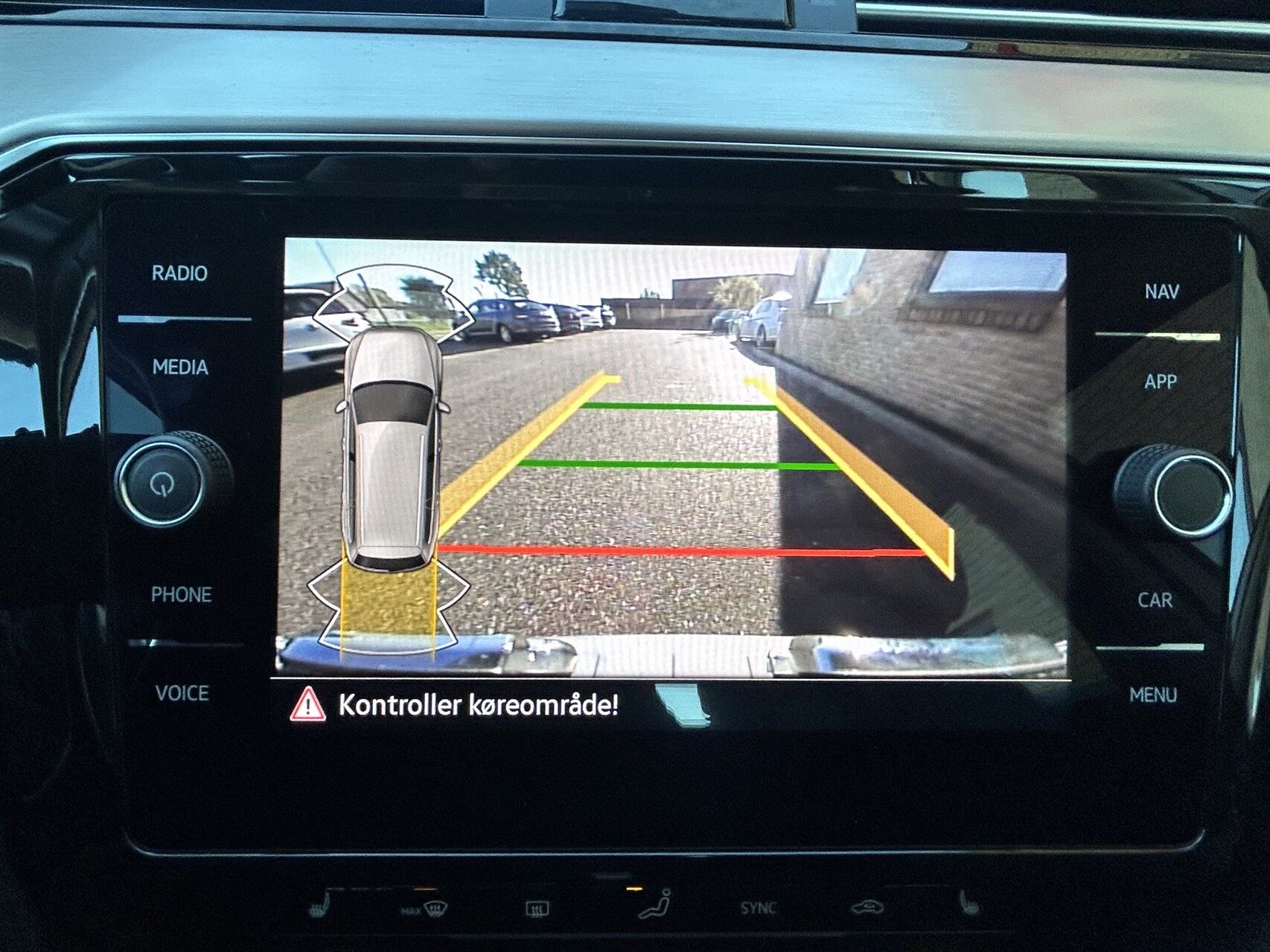 Billede af VW Passat Variant 1,5 TSI EVO ACT Elegance HIGH DSG 150HK Stc 7g Aut.