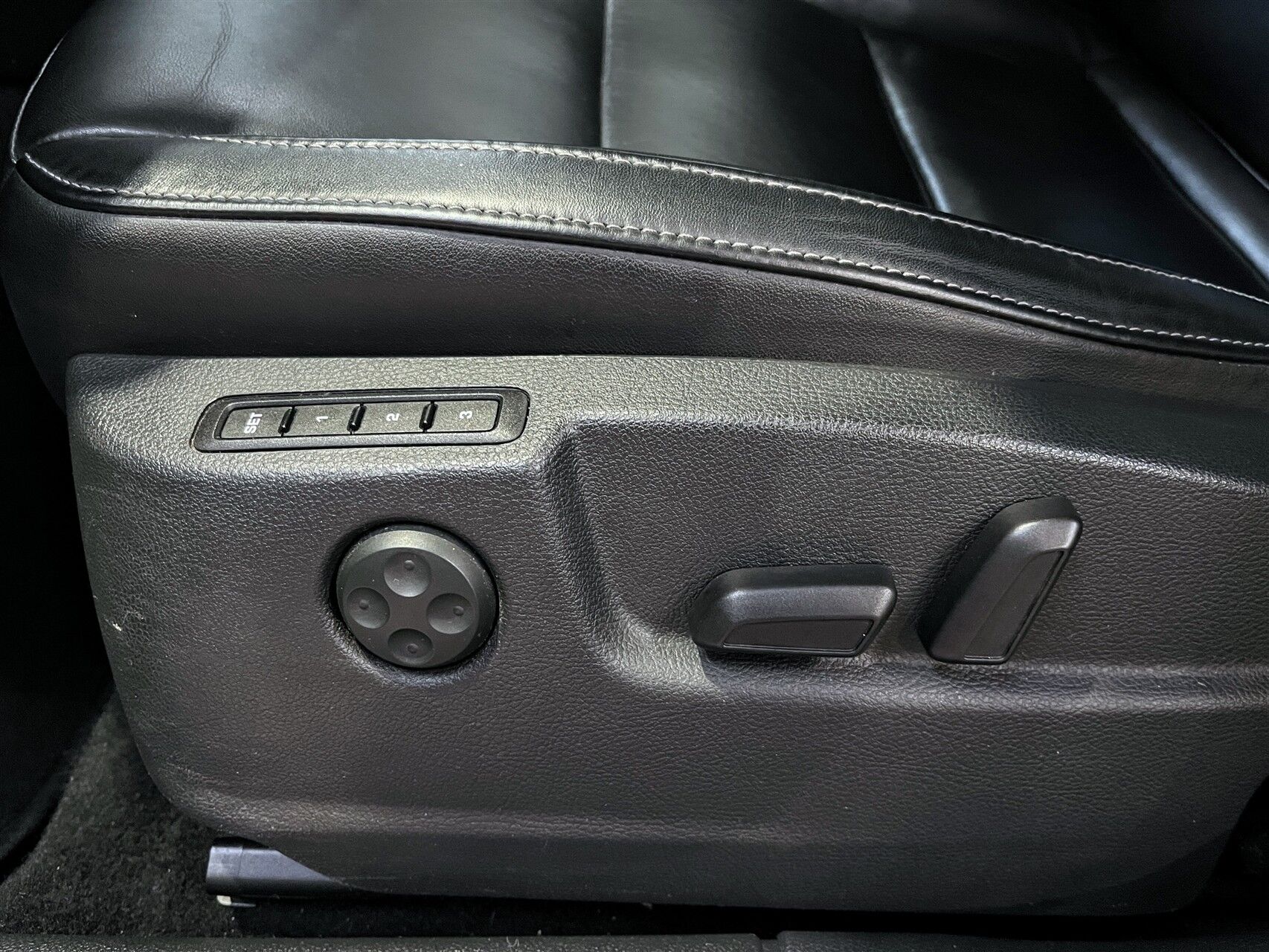 Billede af Skoda Superb Combi 2,0 TDI Common Rail DPF Elegance 140HK Stc 6g