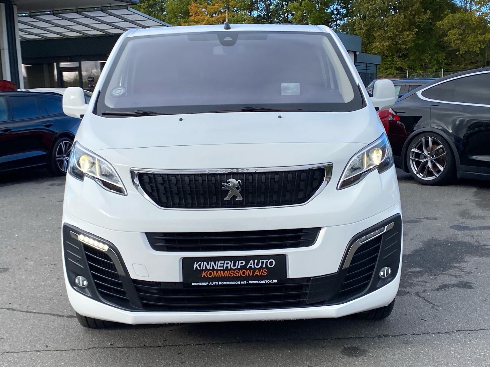Billede af Peugeot Expert L3 2,0 BlueHDi Sport EAT8 177HK Van 8g Aut.