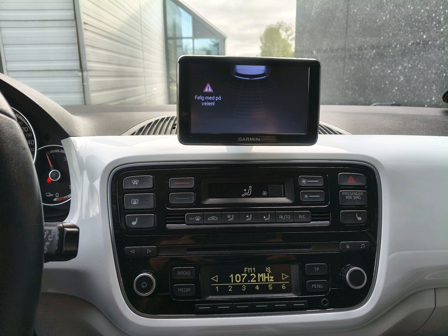 Billede af VW e-up EL High 82HK 5d Aut.