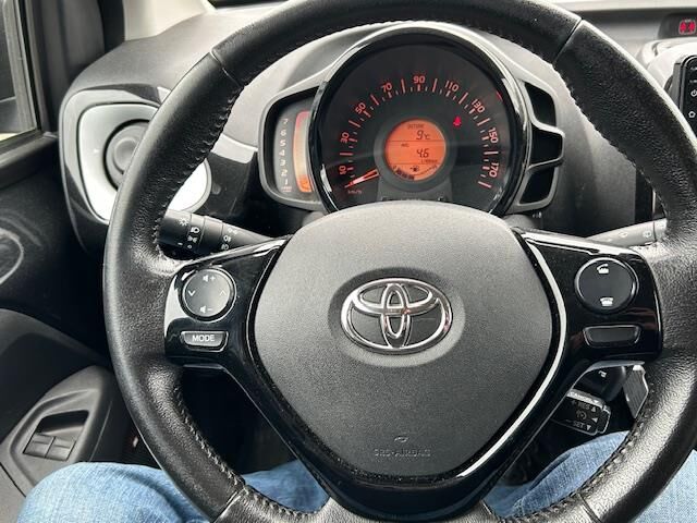 Billede af Toyota Aygo 1,0 VVT-I X-Plore 72HK 3d