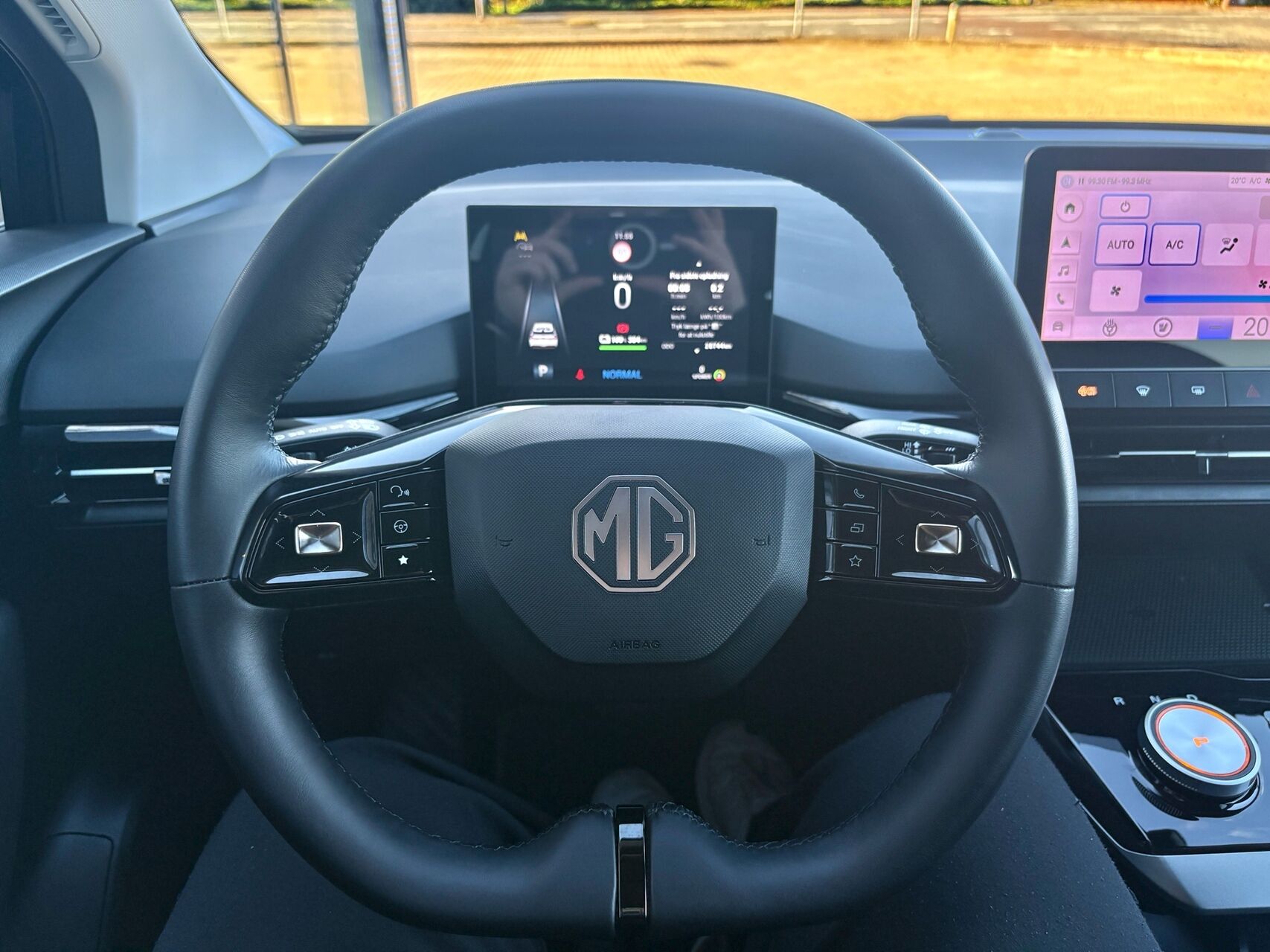 Billede af MG MG4 Electric EL Luxury Long Range 204HK 5d Aut.