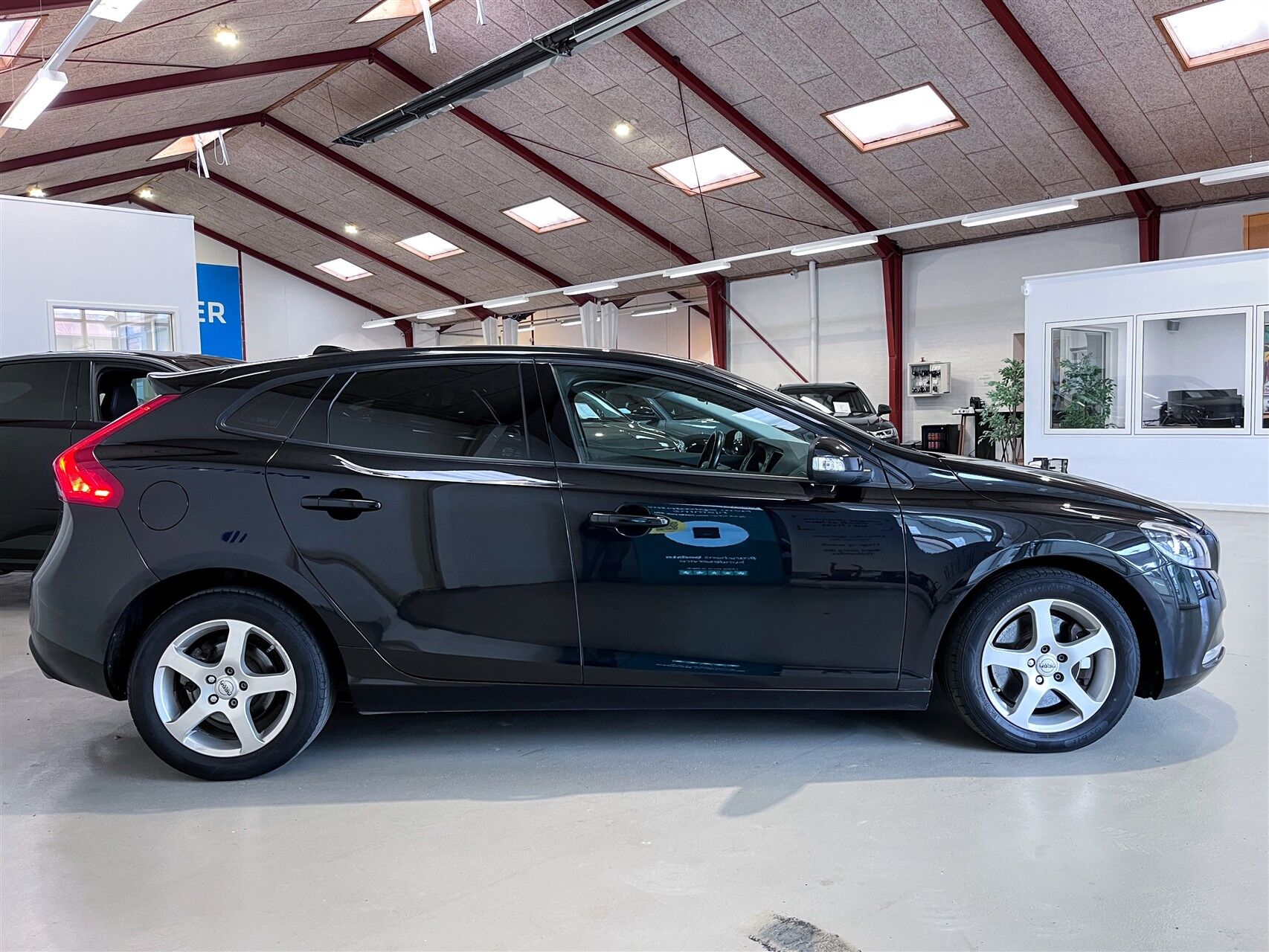 Billede af Volvo V40 2,0 D4 DRIVe-E Kinetic 190HK 5d 6g