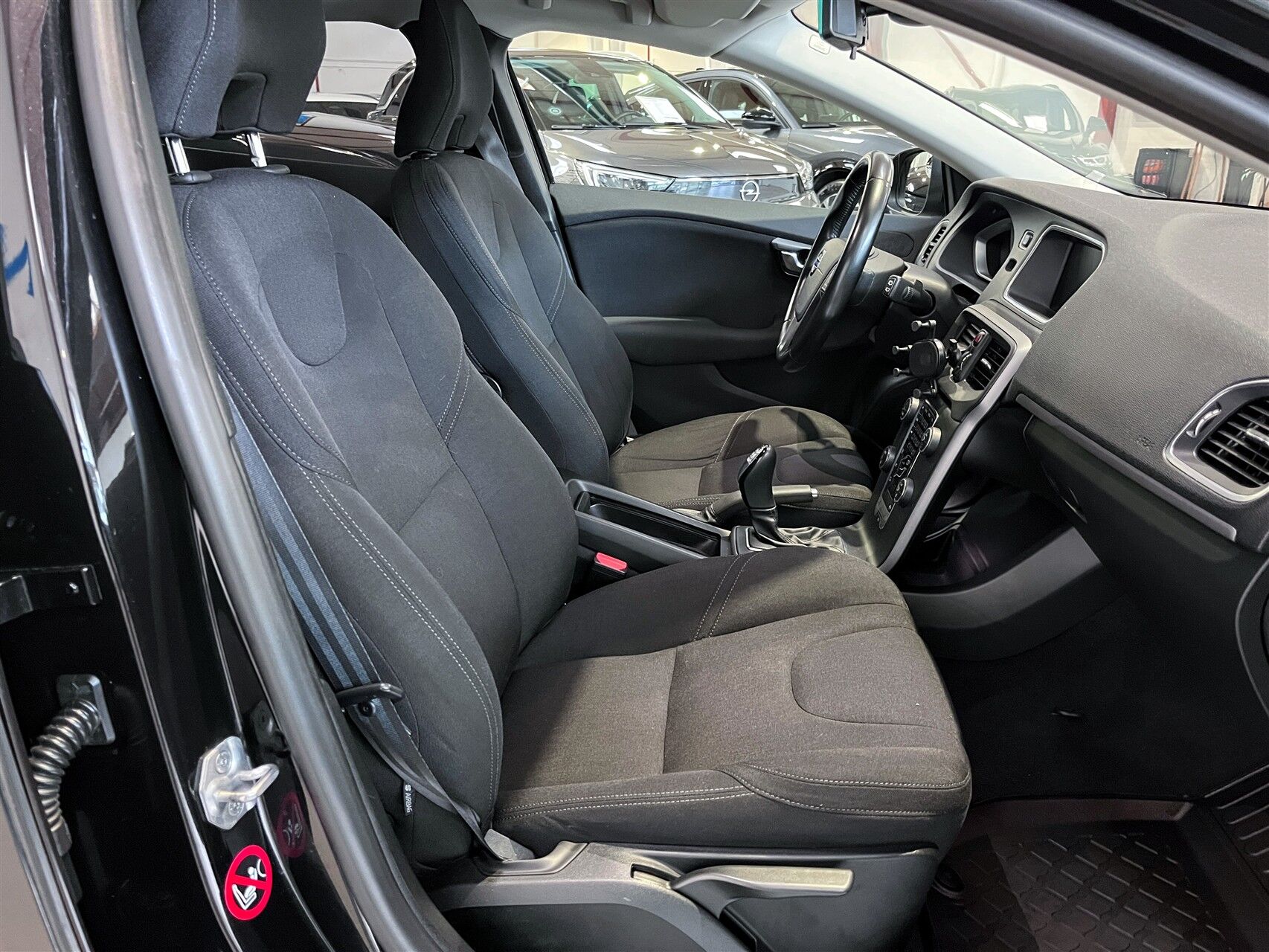 Billede af Volvo V40 2,0 D4 DRIVe-E Kinetic 190HK 5d 6g