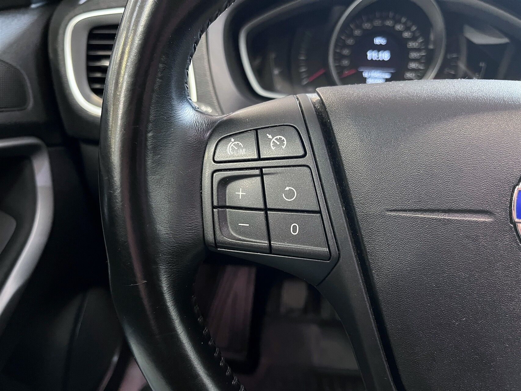 Billede af Volvo V40 2,0 D4 DRIVe-E Kinetic 190HK 5d 6g