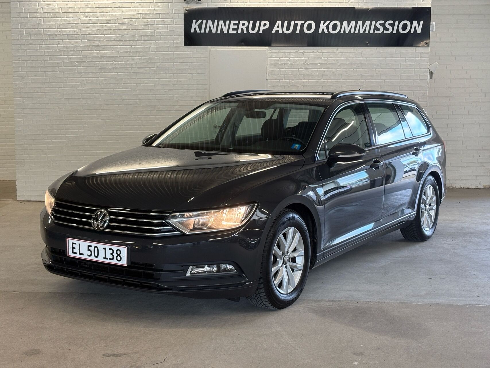 Billede af VW Passat Variant 2,0 TDI BMT Trendline 150HK Stc 6g