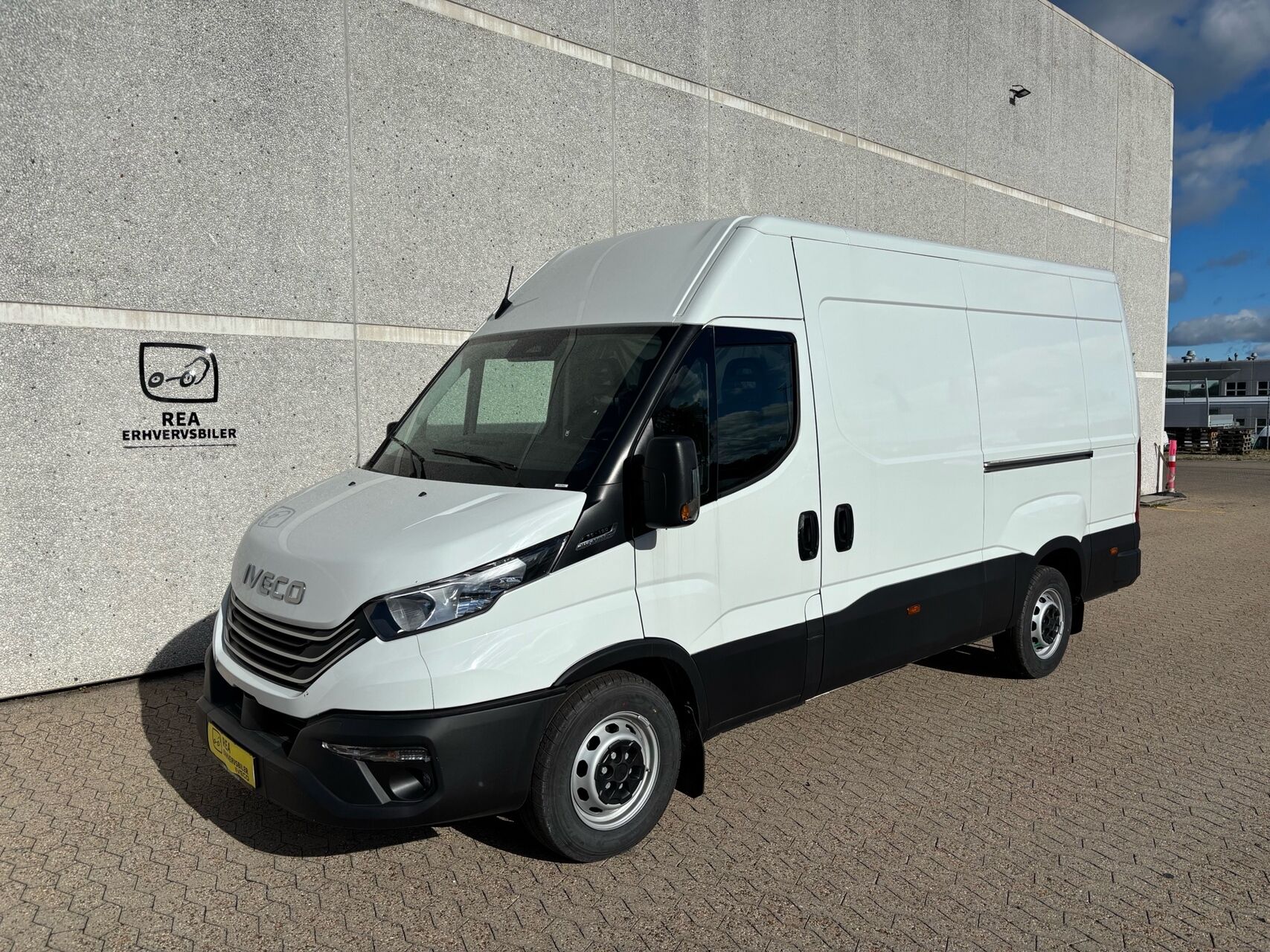 Billede af Iveco Daily 35S16 12m3 2,3 D Hi-Matic 156HK Van 8g Aut.