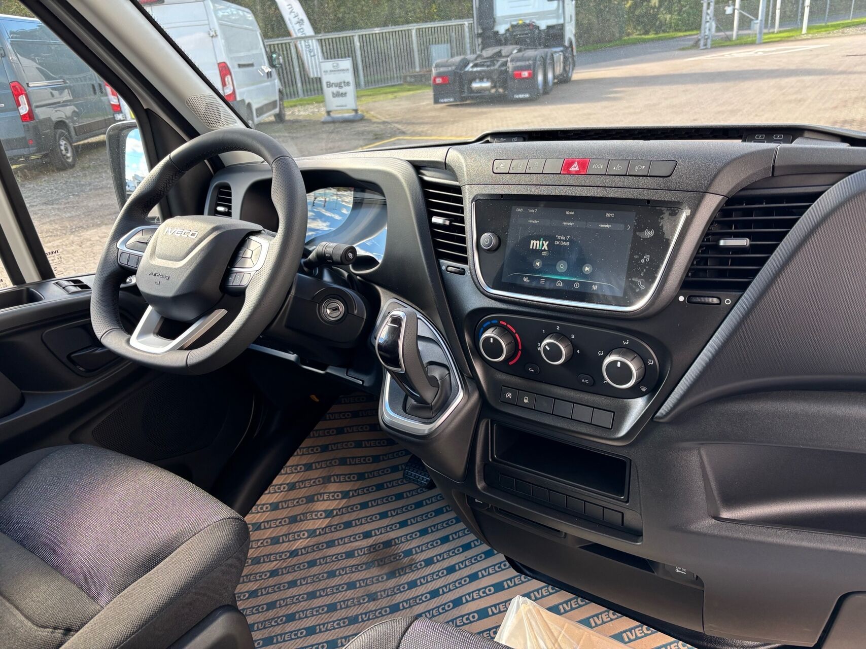 Billede af Iveco Daily 35S16 12m3 2,3 D Hi-Matic 156HK Van 8g Aut.