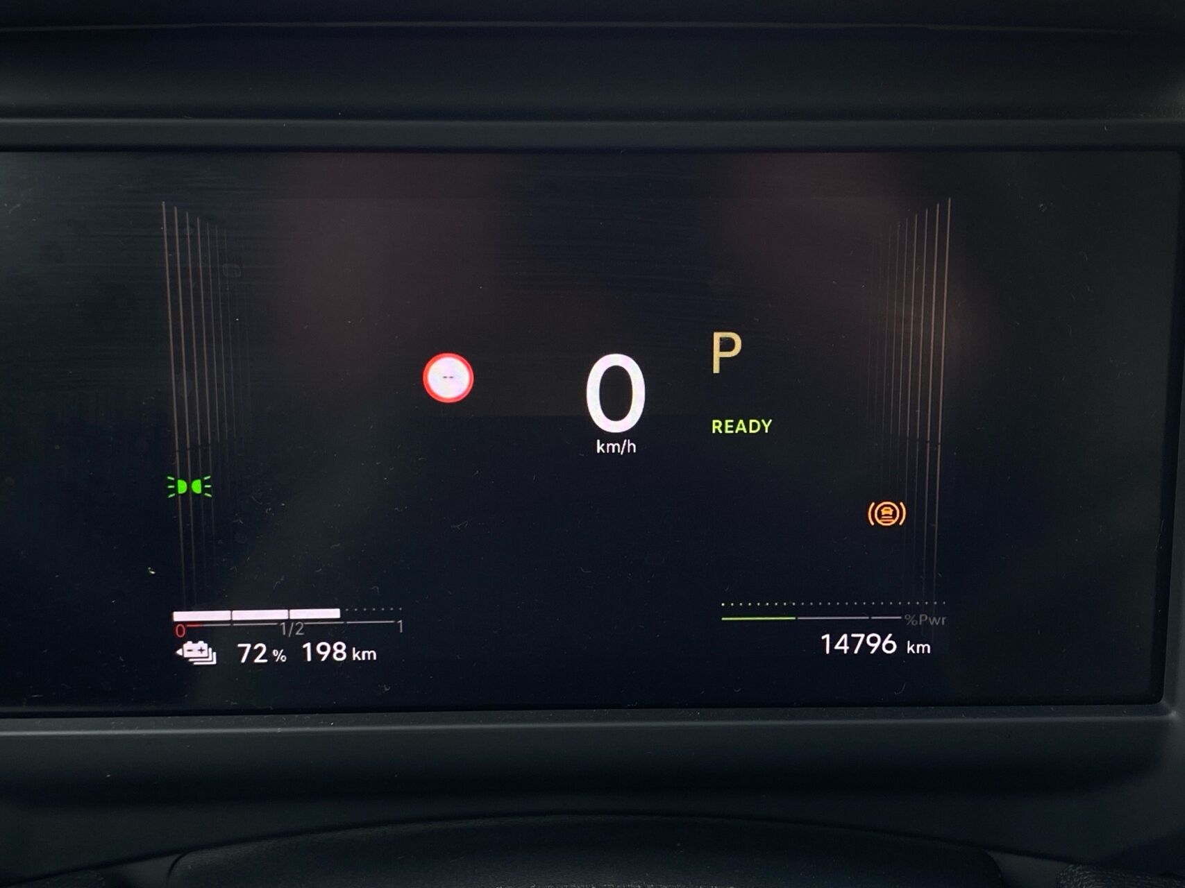 Billede af Citroën e-C4 X EL Plus 136HK 5d Aut.