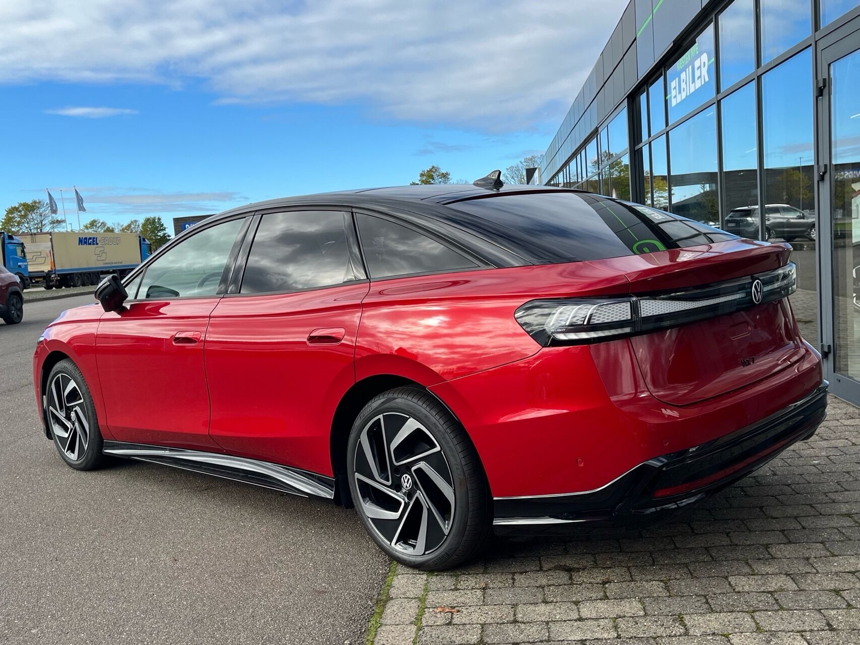 Billede af VW ID.7 EL Style+ 286HK 5d Aut.
