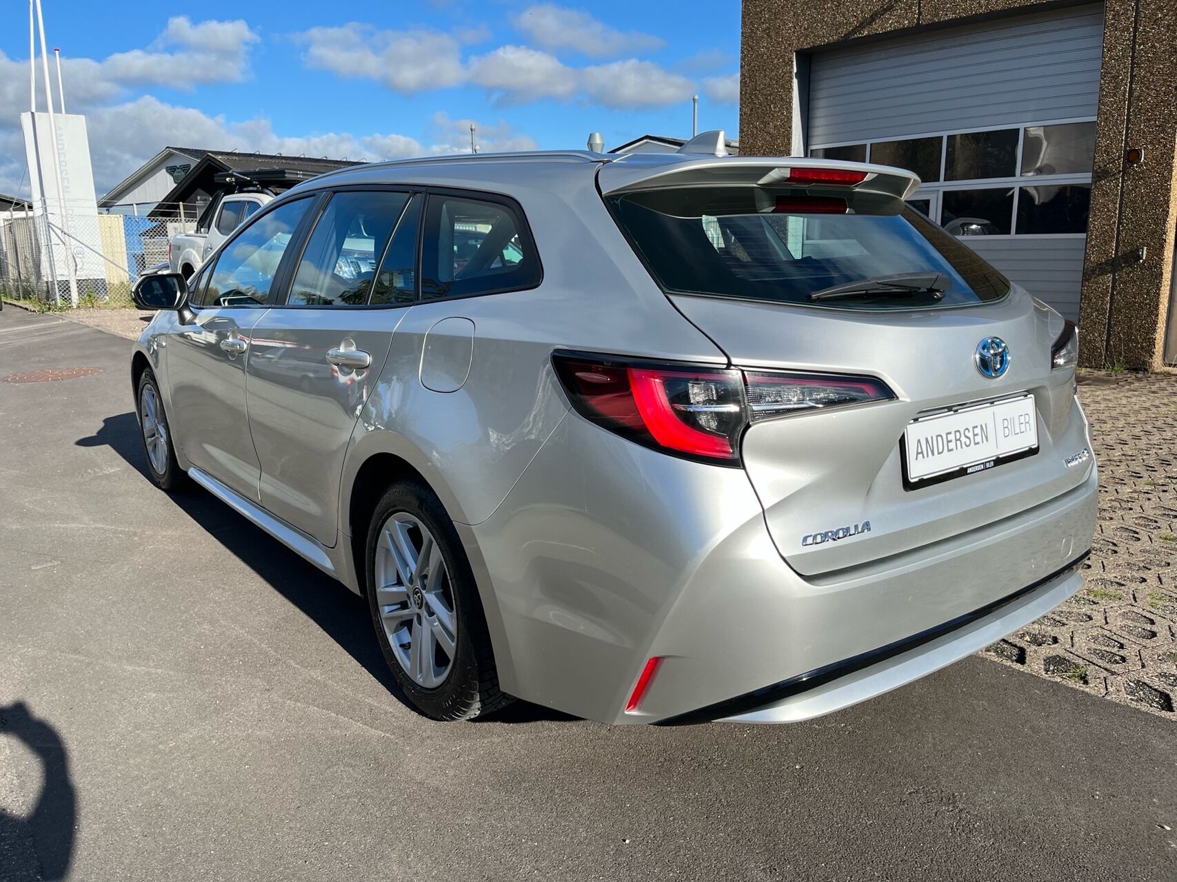 Billede af Toyota Corolla Touring Sports 1,8 Hybrid H3 Business E-CVT 122HK Stc Aut.