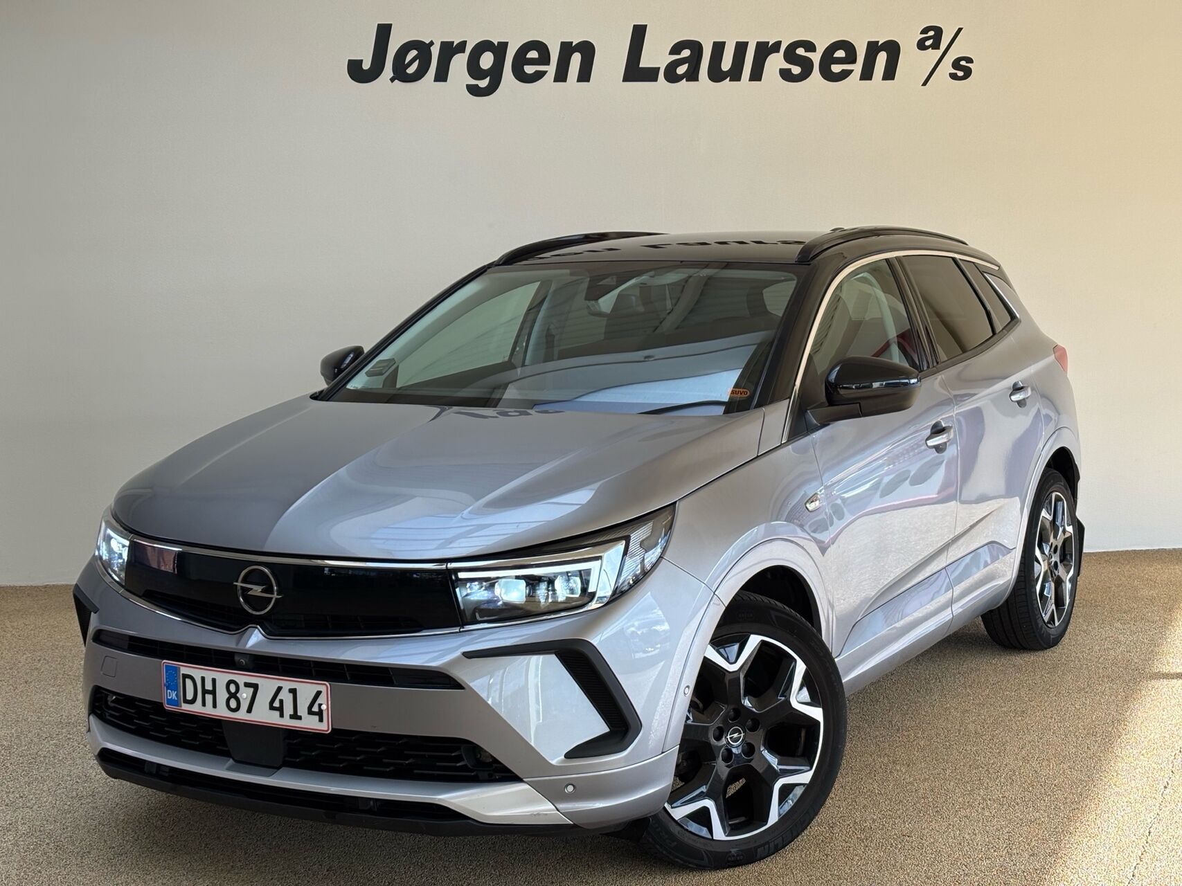 Billede af Opel Grandland 1,5 BlueHDi Elegance EAT8 130HK 5d 8g Aut.