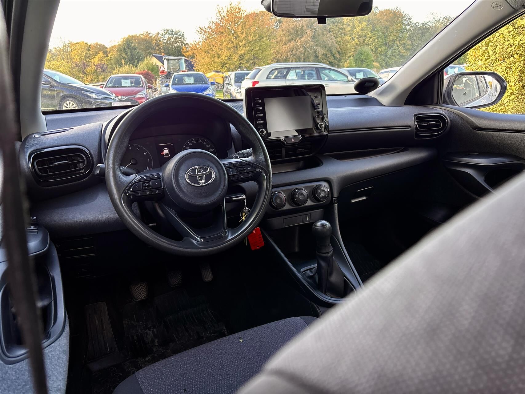 Billede af Toyota Yaris 1,0 VVT-I T1 72HK 5d