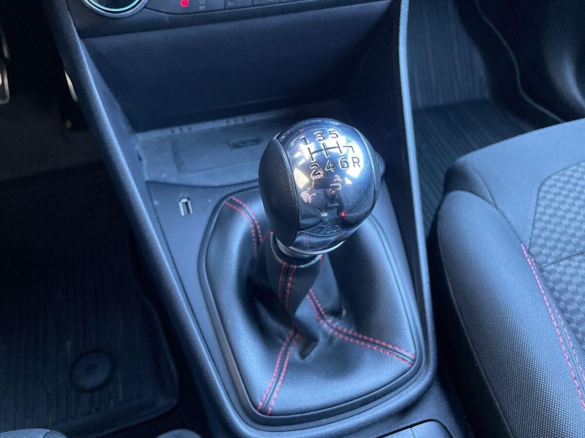 Billede af Ford Fiesta 1,0 EcoBoost Hybrid ST-Line X Start/Stop 155HK 5d 6g