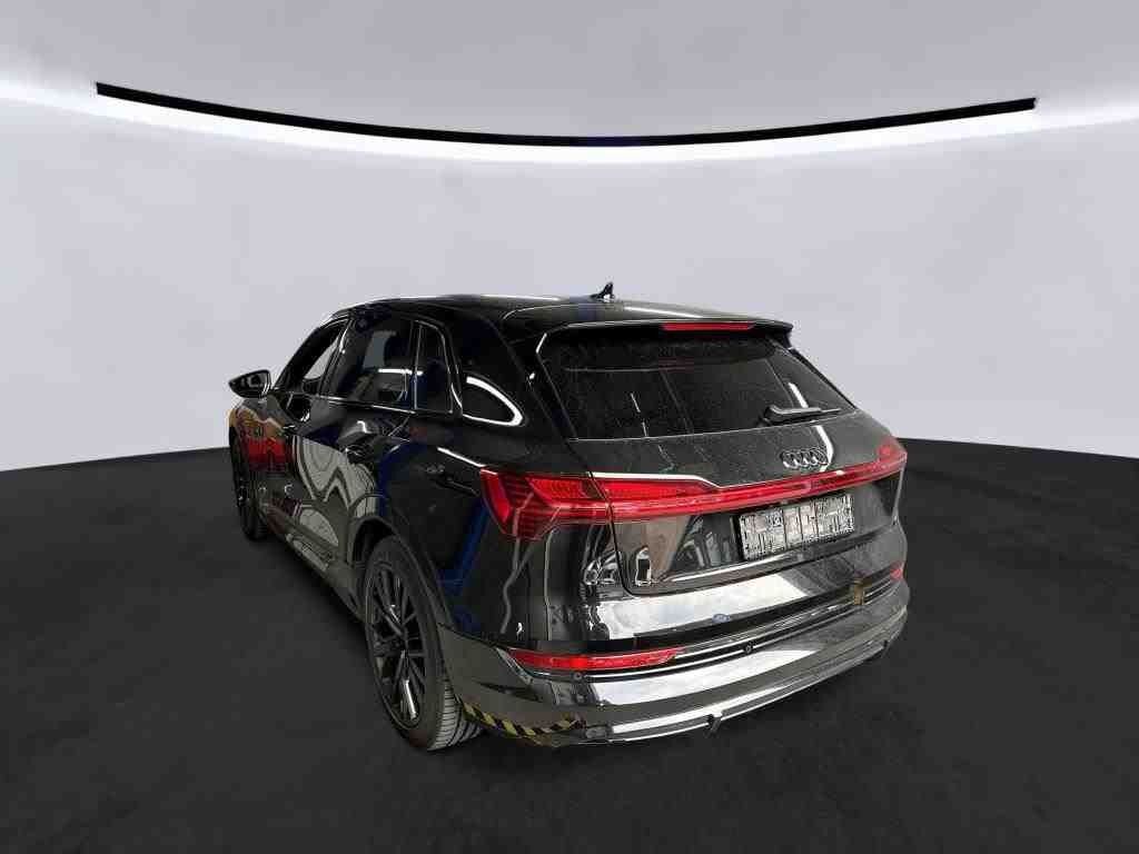 Billede af Audi E-tron 55 S Line Black Edition Quattro 408HK 5d Aut. 