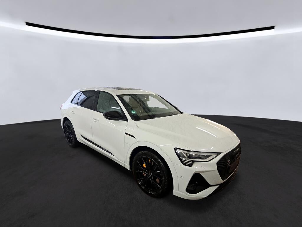 Billede af Audi E-tron 55 S Line Black Edition Quattro 408HK 5d Aut. 
