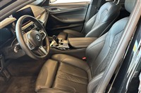 BMW 530e Touring 2,0 Plugin-hybrid M-Sport Steptronic 293HK Stc 8g Aut.