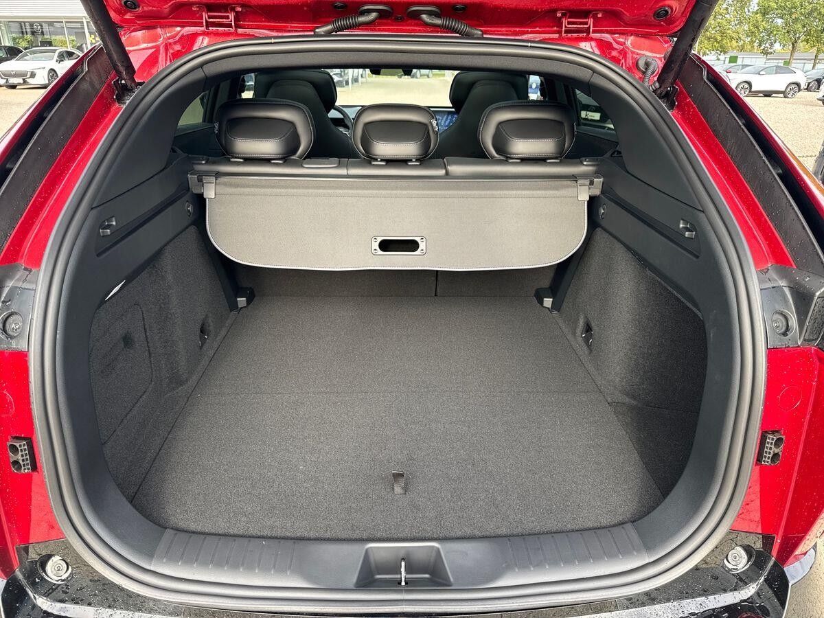 Billede af Mazda CX-6e EL Takumi 258HK 5d Aut.