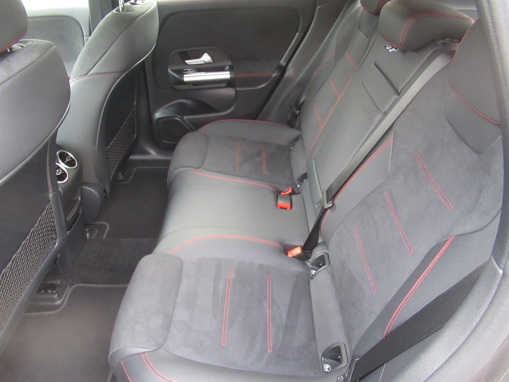 Billede af Mercedes-Benz EQA 250+ EL AMG Edition 190HK 5d Aut.