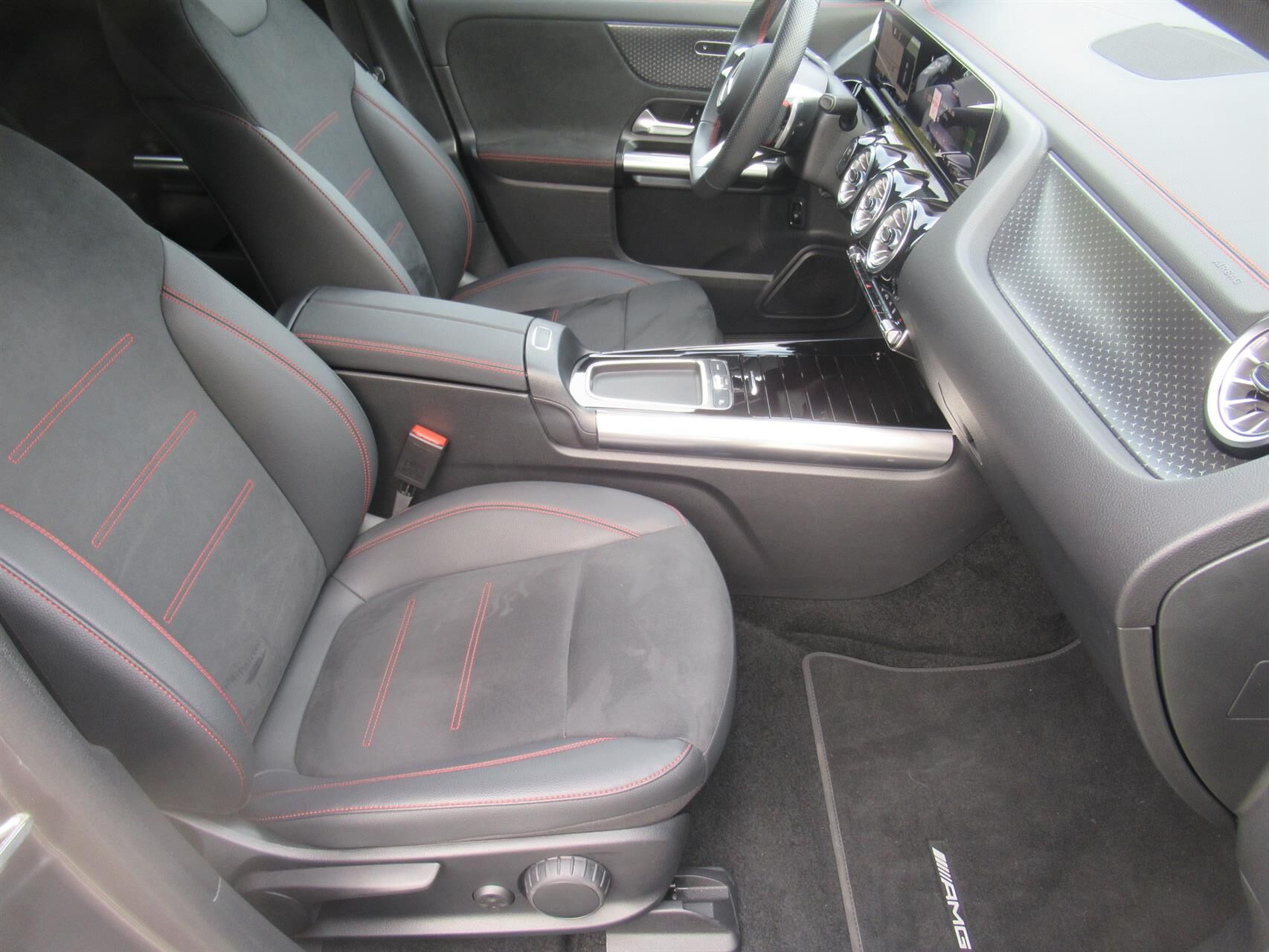 Billede af Mercedes-Benz EQA 250+ EL AMG Edition 190HK 5d Aut.