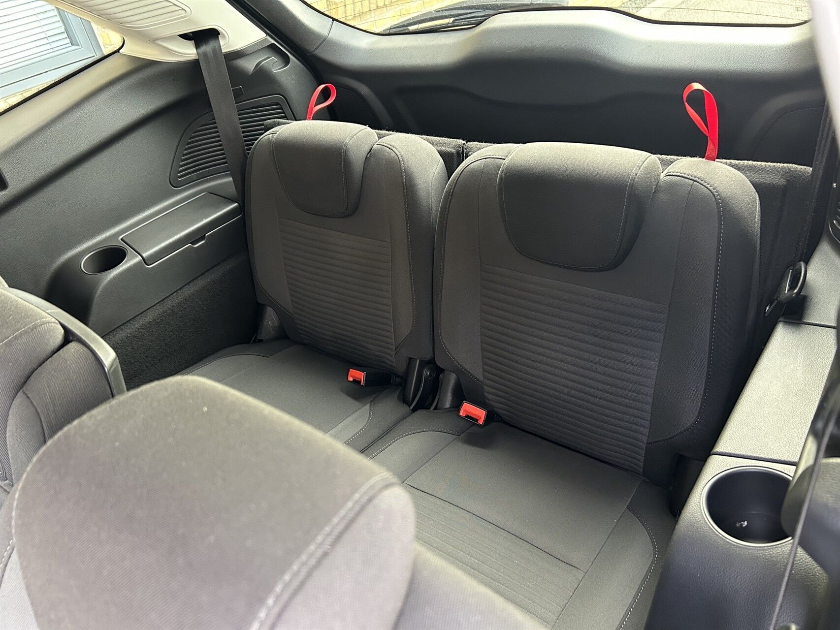 Billede af Ford Grand C-MAX 1,5 TDCi Titanium Powershift 120HK 6g Aut.