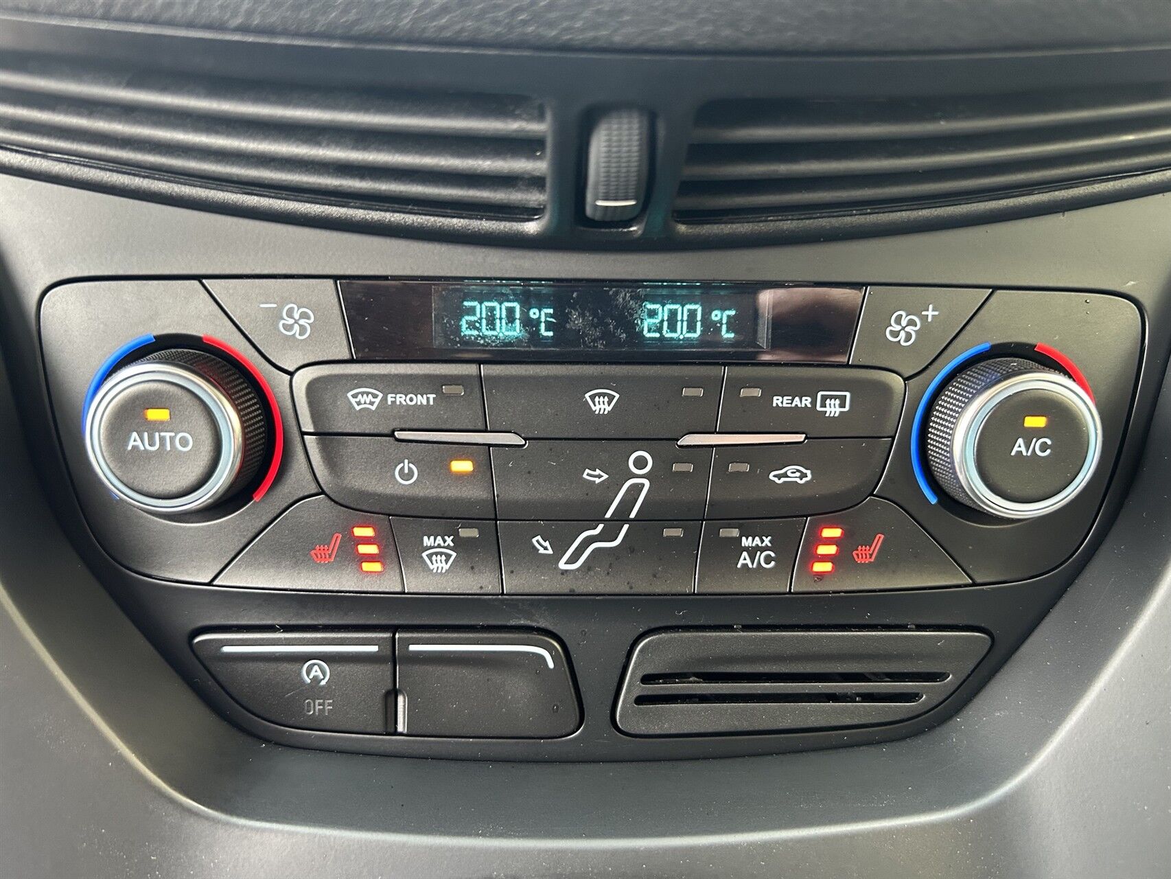 Billede af Ford Grand C-MAX 1,5 TDCi Titanium Powershift 120HK 6g Aut.