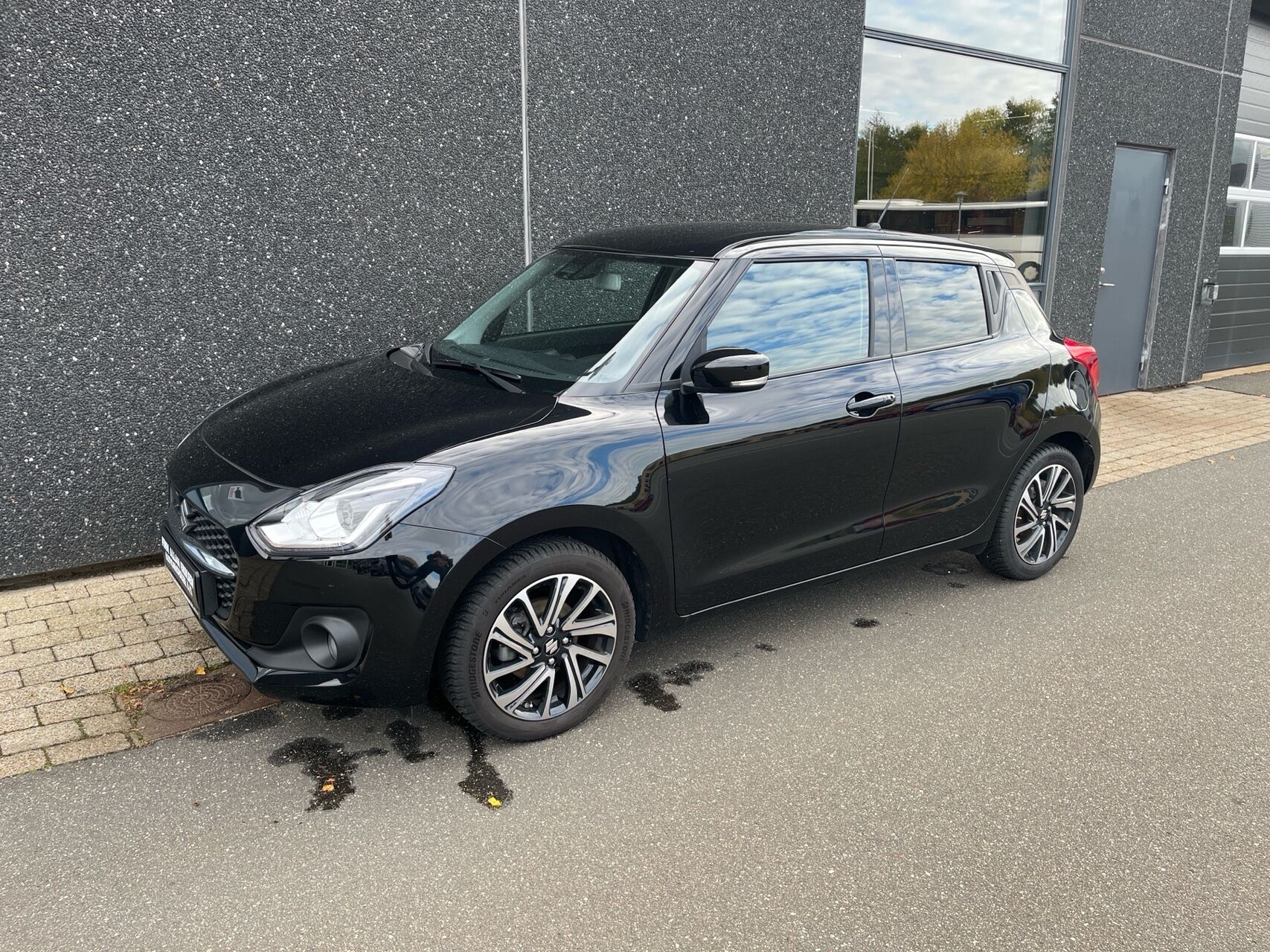 Billede af Suzuki Swift 1,2 Dualjet  Mild hybrid Exclusive AEB 83HK 5d
