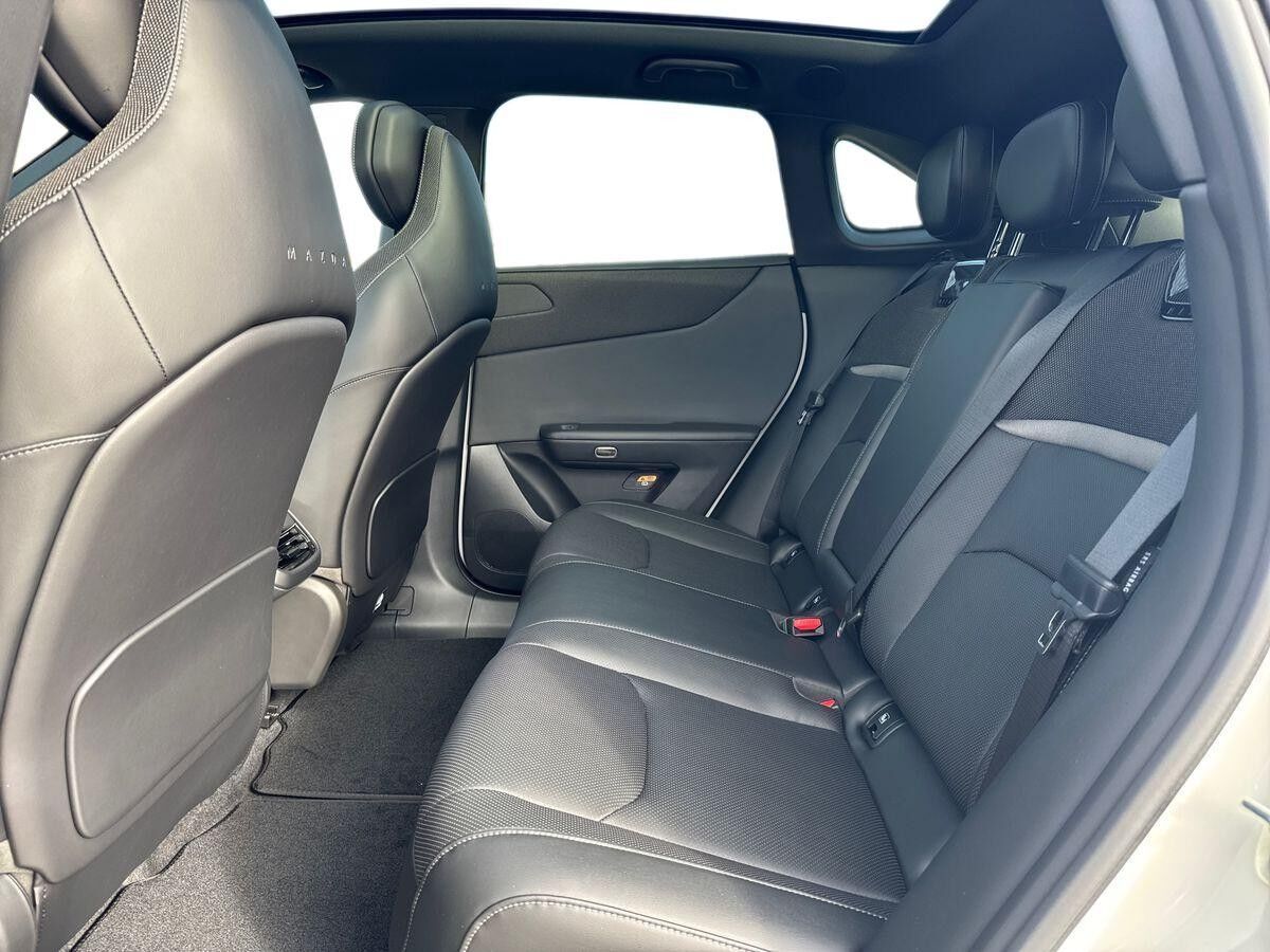 Billede af Mazda CX-6e EL Takumi 258HK 5d Aut.