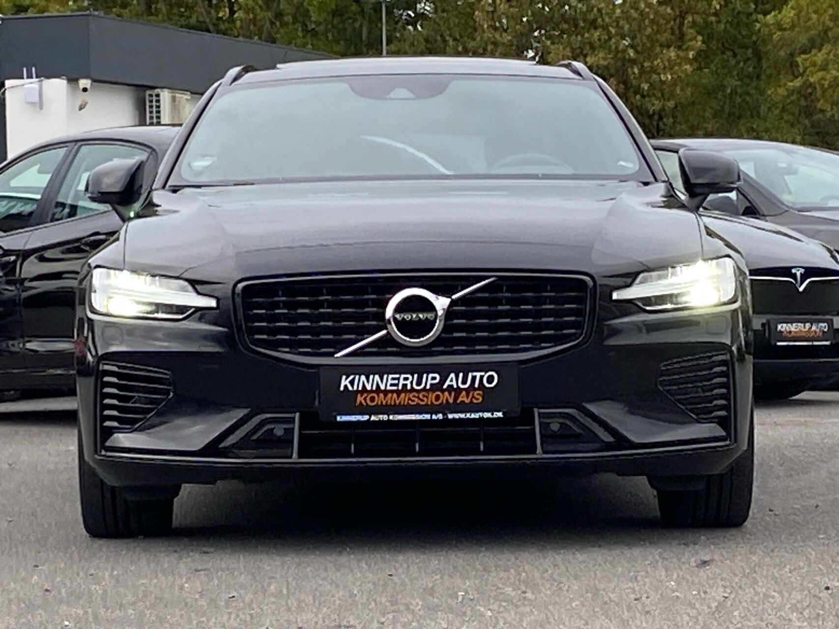 Billede af Volvo V60 2,0 T6 Recharge  Plugin-hybrid R-design 340HK Stc 8g Aut.