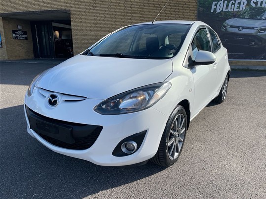 Mazda 2 1,3 Premium 84HK 5d